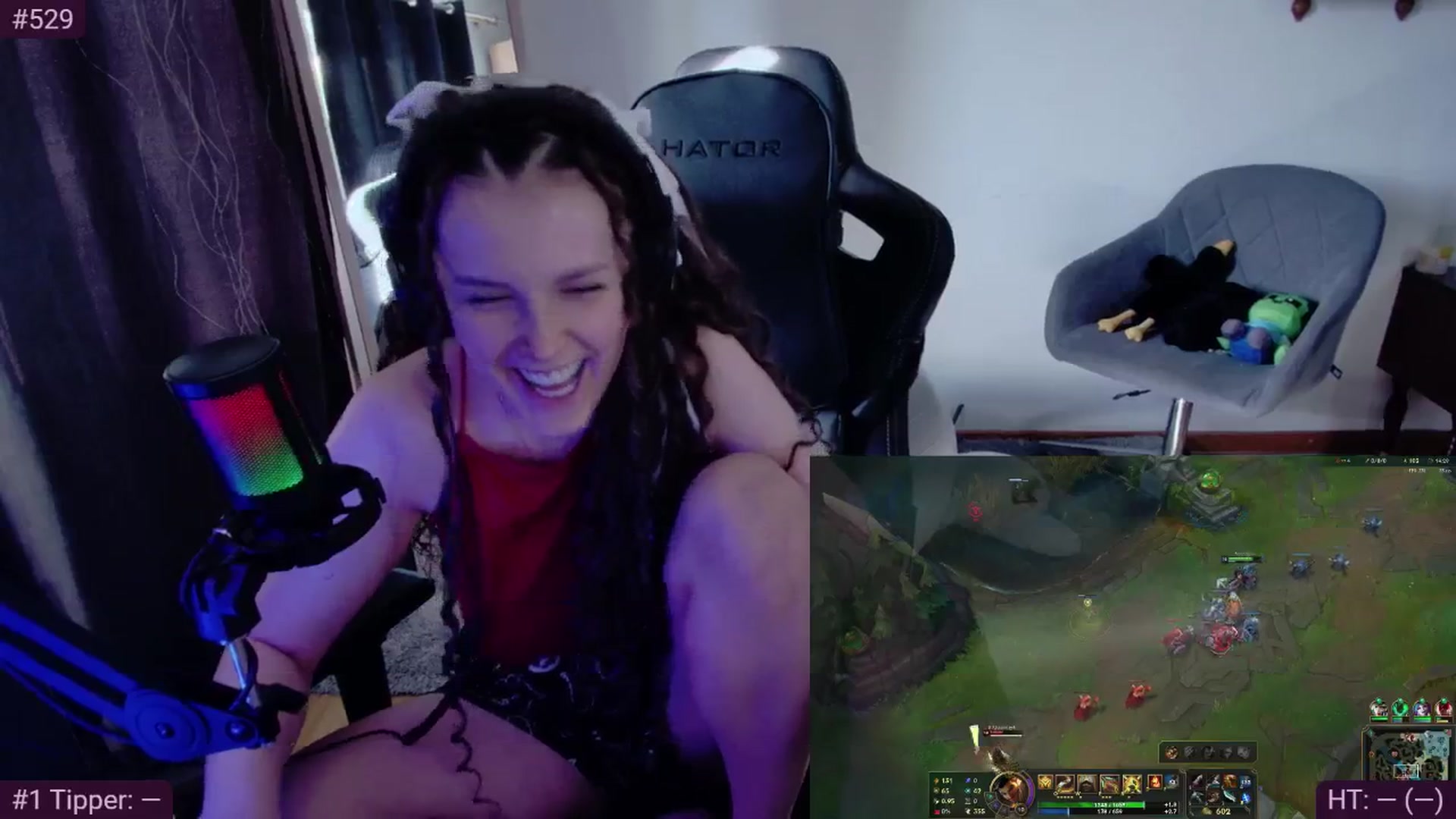 Gallery image thumbnail from KillerKys's myfreecams stream on, 05/06/2024, 16:42 image 7 of 20