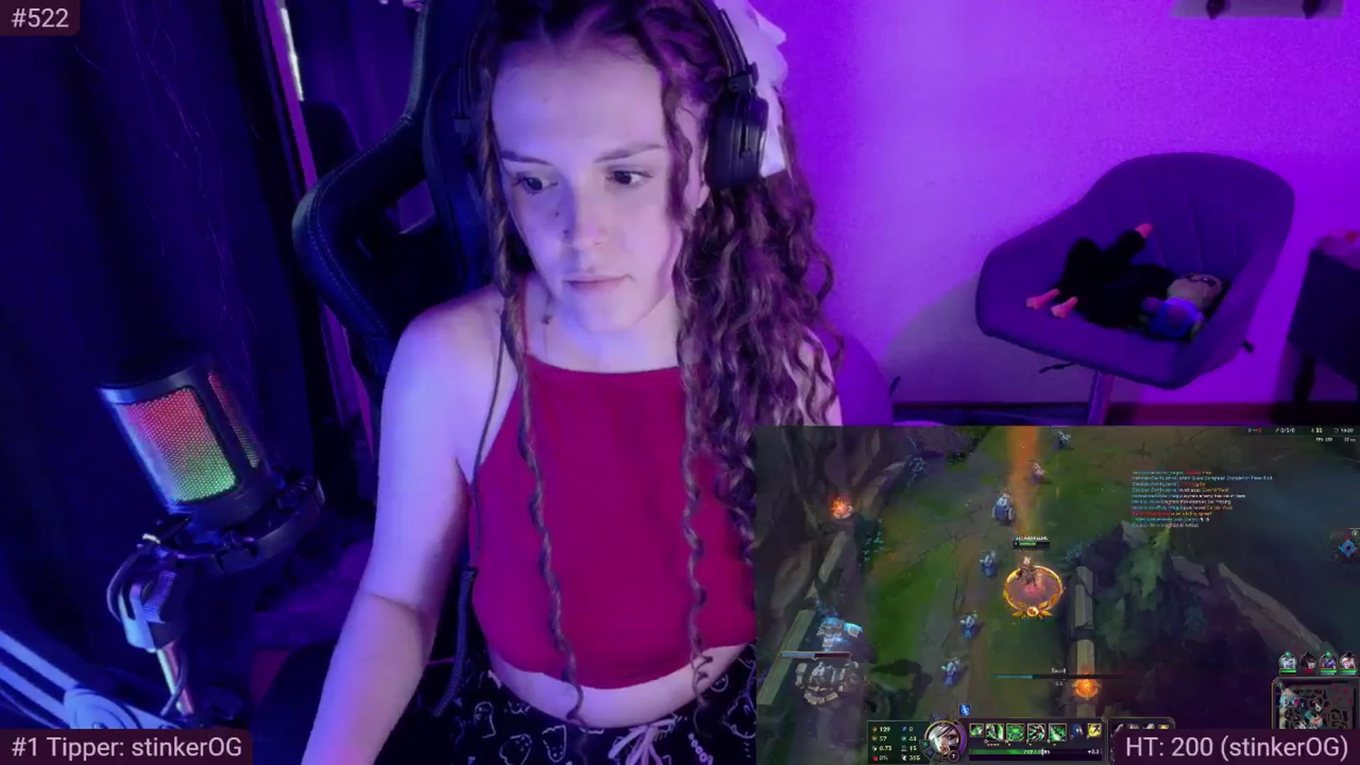 Gallery image thumbnail from KillerKys's myfreecams stream on, 05/06/2024, 16:42 image 13 of 20