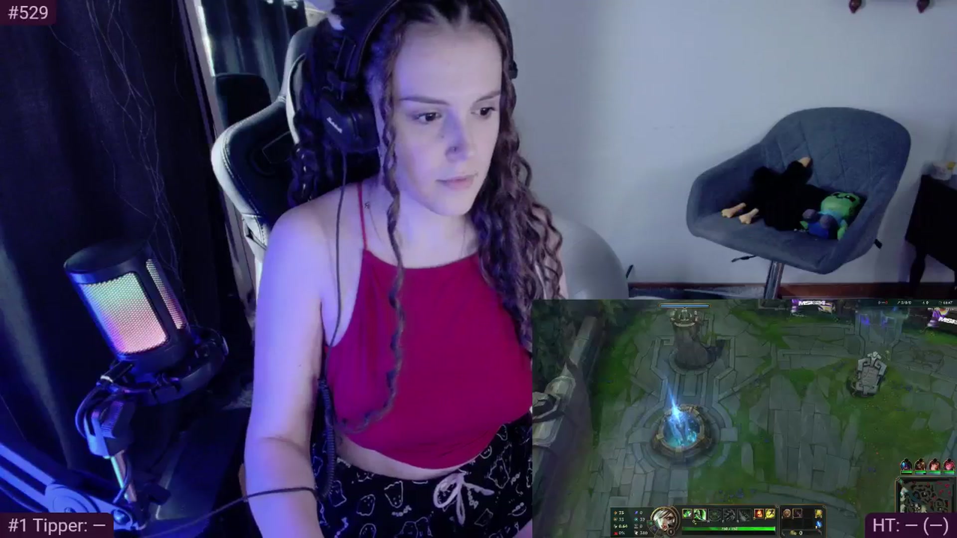 Gallery image thumbnail from KillerKys's myfreecams stream on, 05/06/2024, 16:42 image 9 of 20