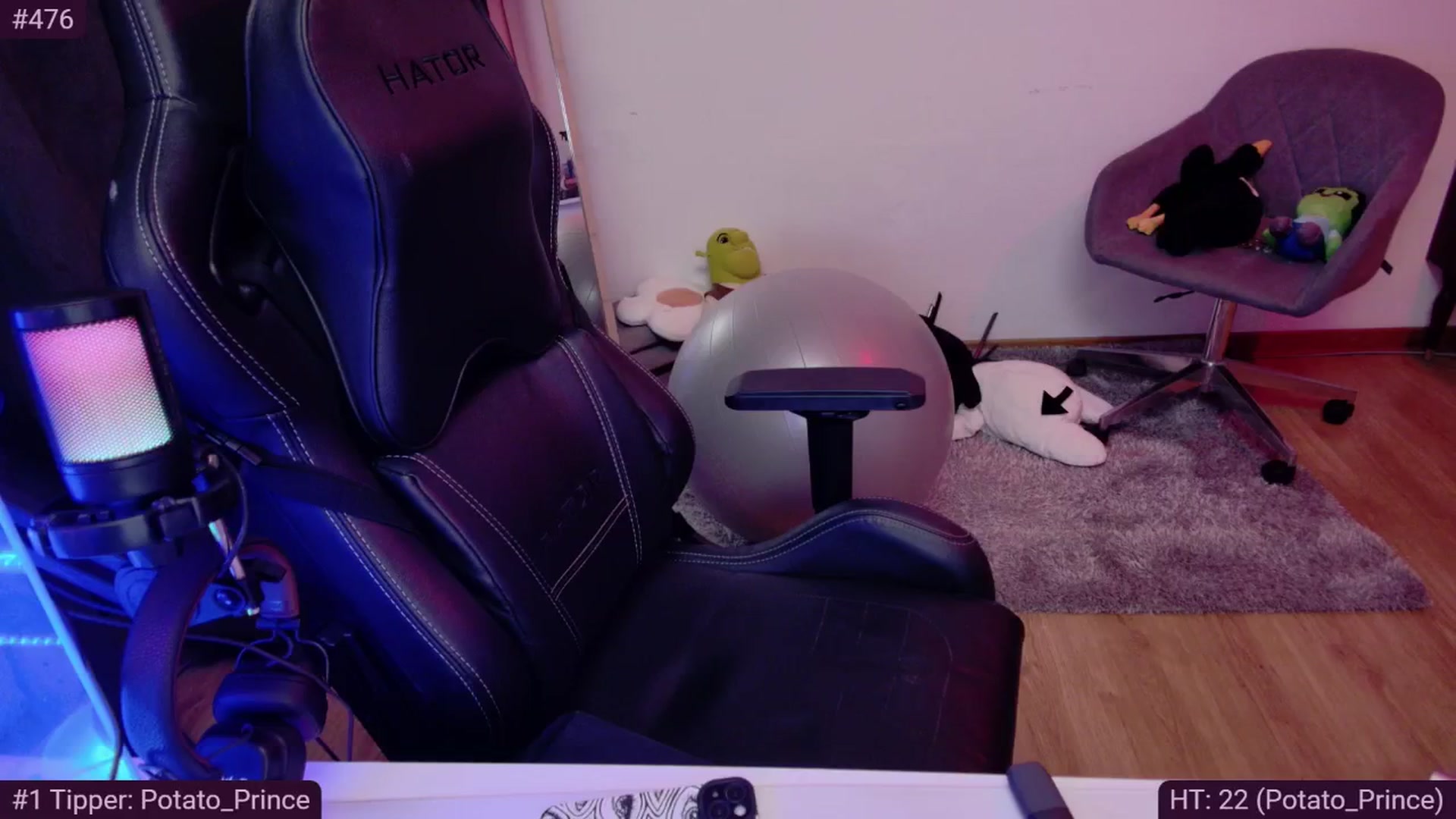 Gallery image thumbnail from KillerKys's myfreecams stream on, 05/07/2024, 18:14 image 12 of 20