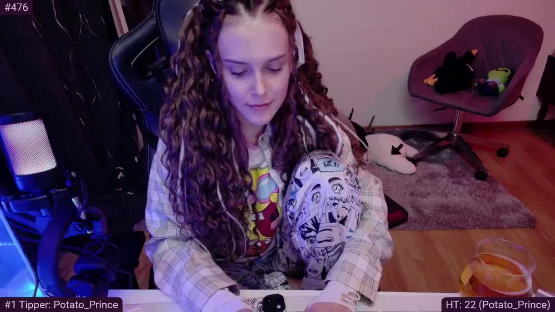 Gallery image thumbnail from KillerKys's myfreecams stream on, 05/07/2024, 18:14 image 17 of 20