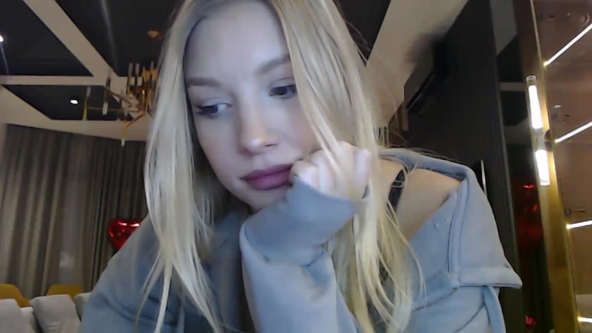Gallery image thumbnail from KillersTits's myfreecams stream on, 02/15/2024, 22:24 image 4 of 20