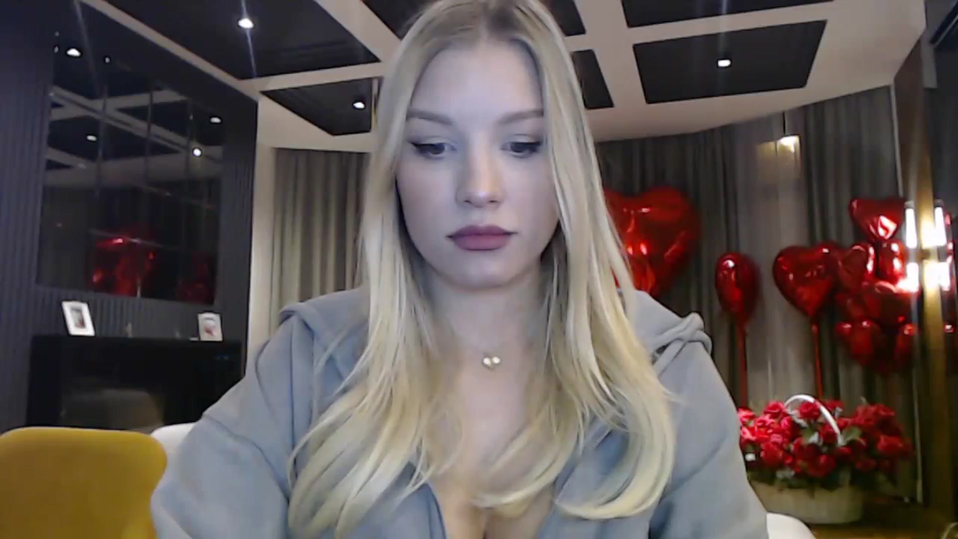 Gallery image thumbnail from KillersTits's myfreecams stream on, 02/15/2024, 22:24 image 1 of 20