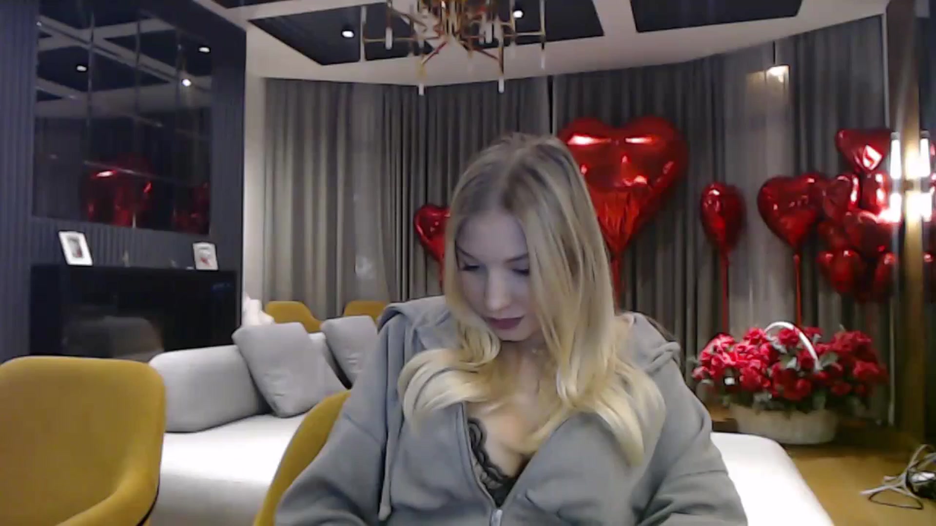 Gallery image thumbnail from KillersTits's myfreecams stream on, 02/15/2024, 22:24 image 2 of 20