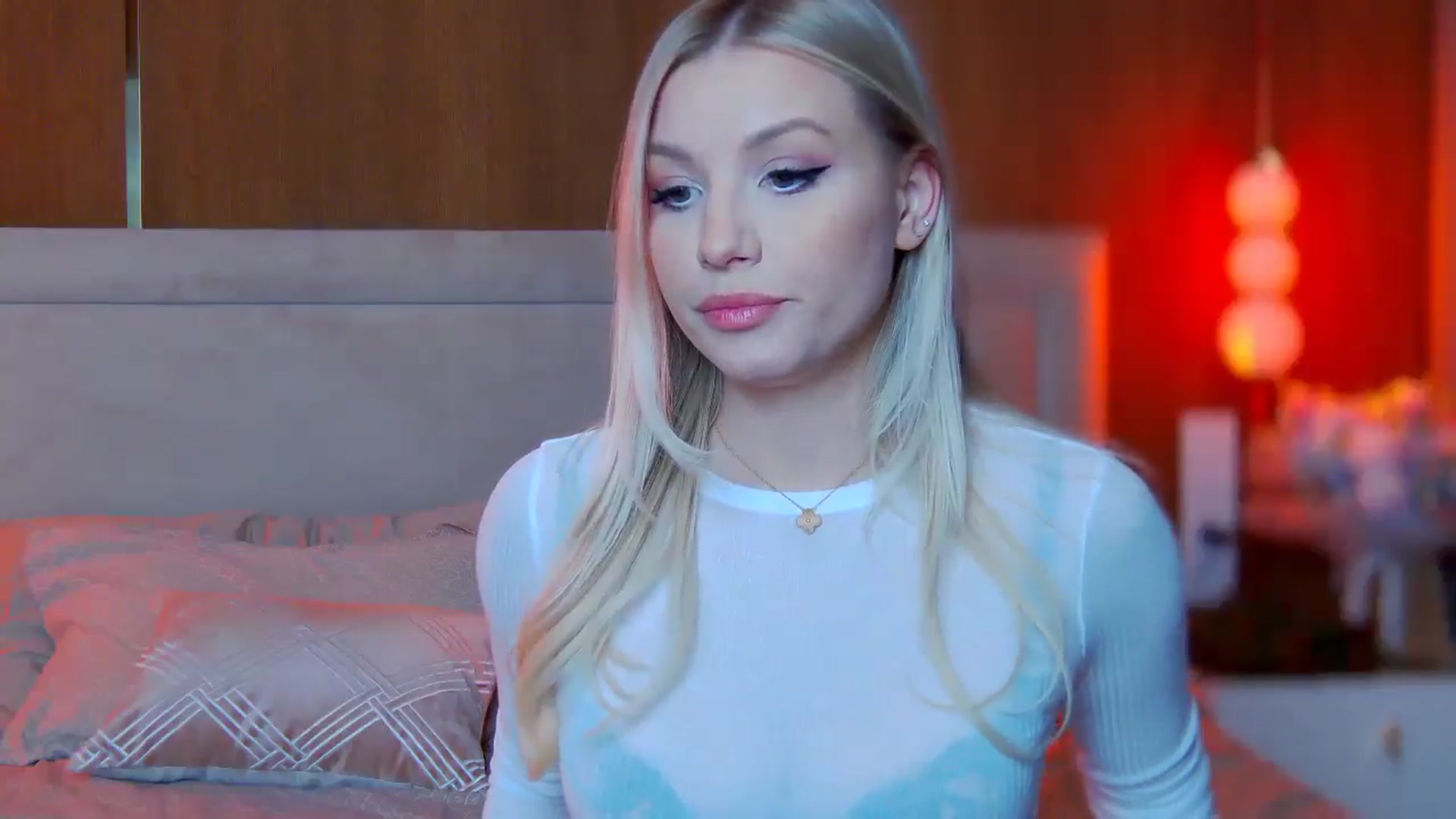 Gallery image thumbnail from KillersTits's myfreecams stream on, 11/29/2024, 23:22 image 9 of 20