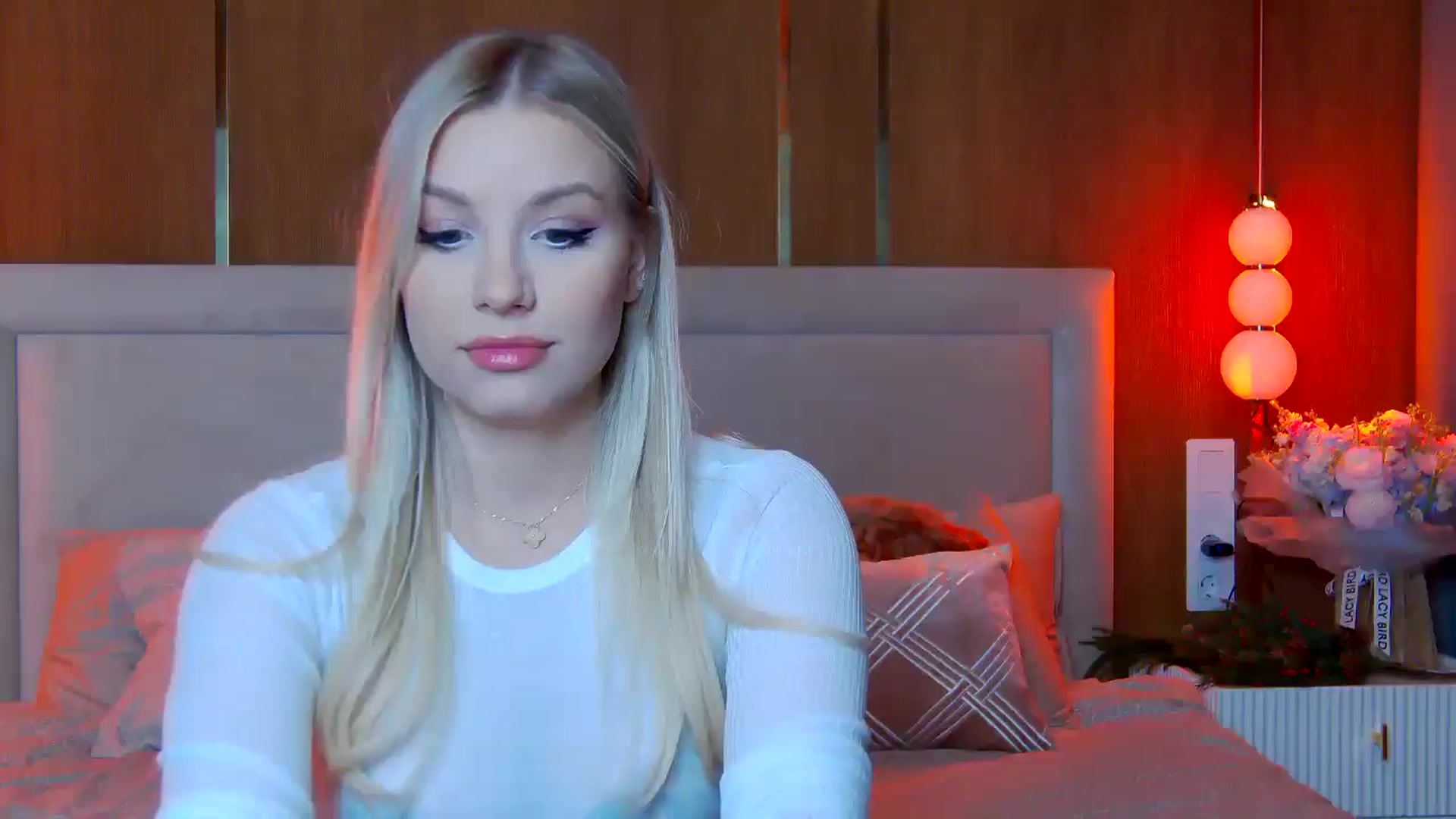 Gallery image thumbnail from KillersTits's myfreecams stream on, 11/29/2024, 23:22 image 1 of 20