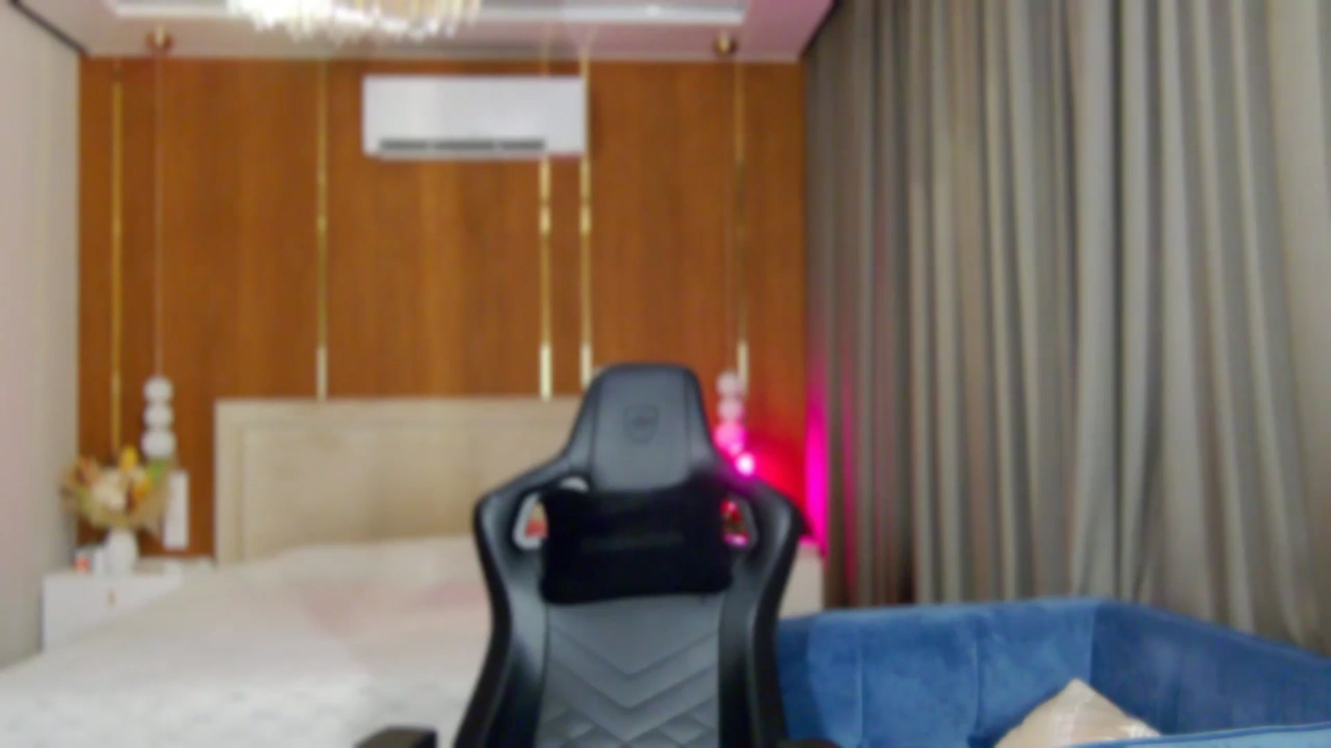 Gallery image thumbnail from KillersTits's myfreecams stream on, 01/21/2026, 20:28 image 4 of 20