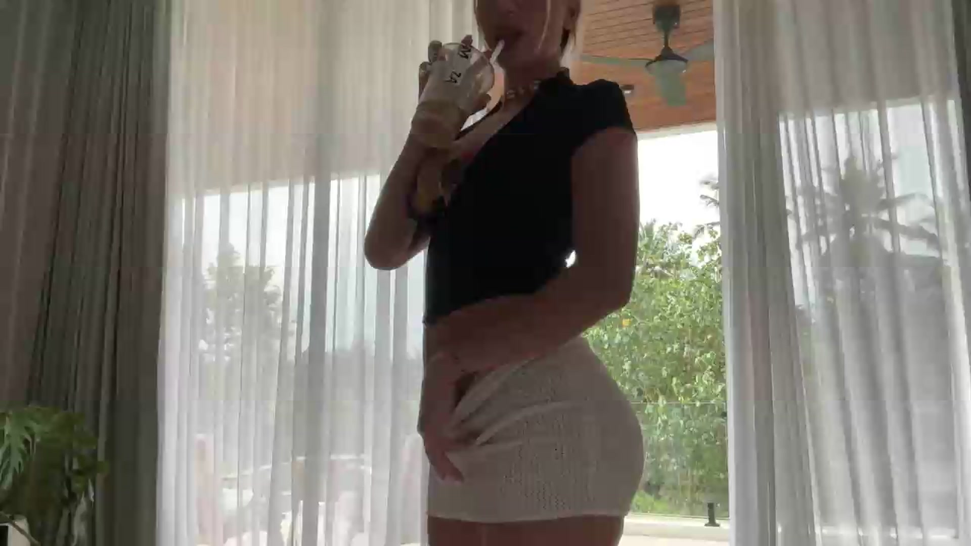 Gallery image thumbnail from KillersTits's myfreecams stream on, 08/19/2026, 08:58 image 1 of 20
