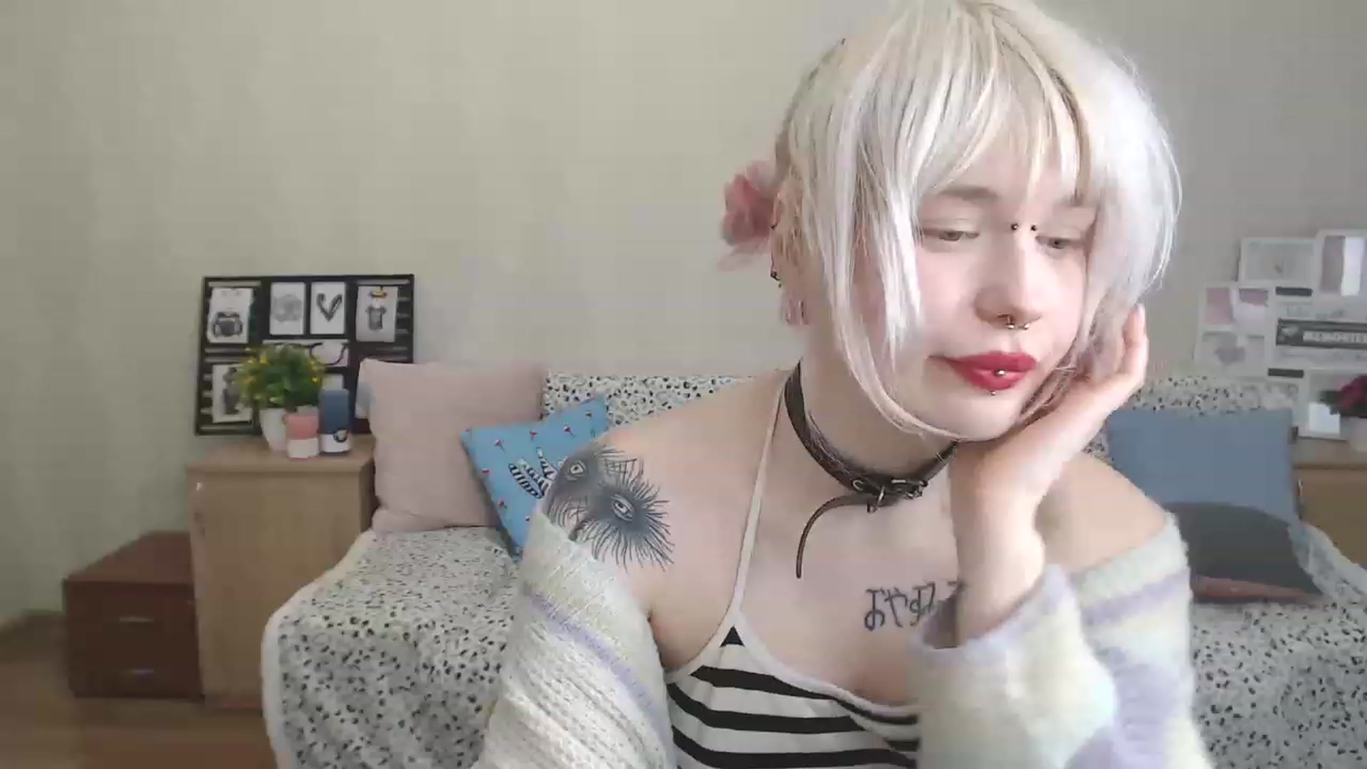 Gallery image thumbnail from Killinna's myfreecams stream on, 12/07/2022, 15:46 image 17 of 20