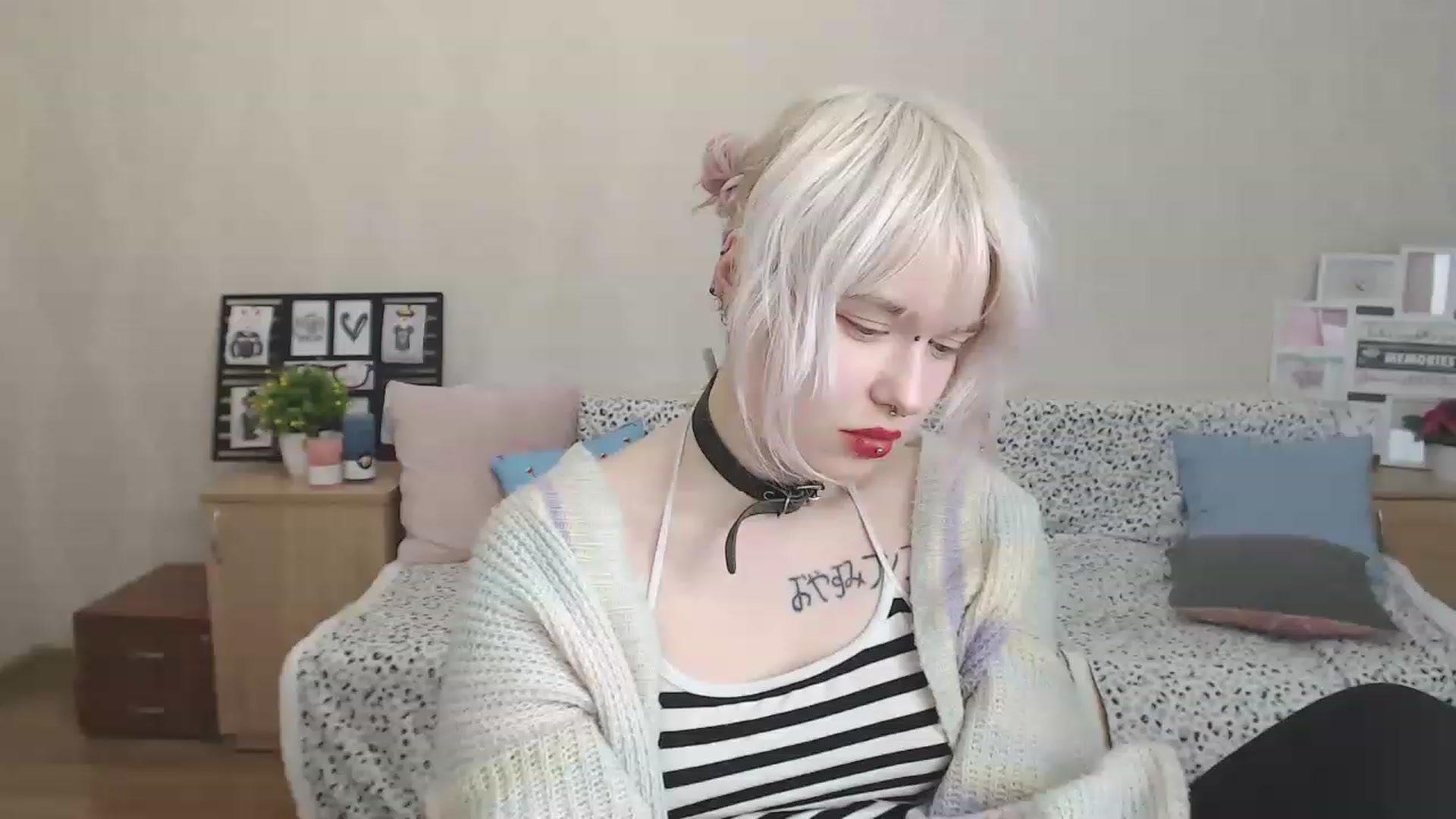 Gallery image thumbnail from Killinna's myfreecams stream on, 12/07/2022, 15:46 image 13 of 20