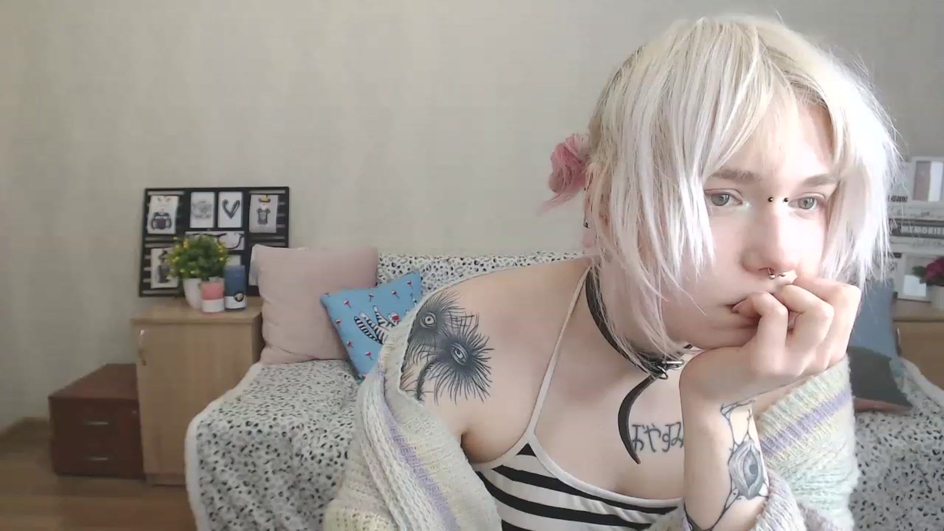 Gallery image thumbnail from Killinna's myfreecams stream on, 12/07/2022, 15:46 image 19 of 20