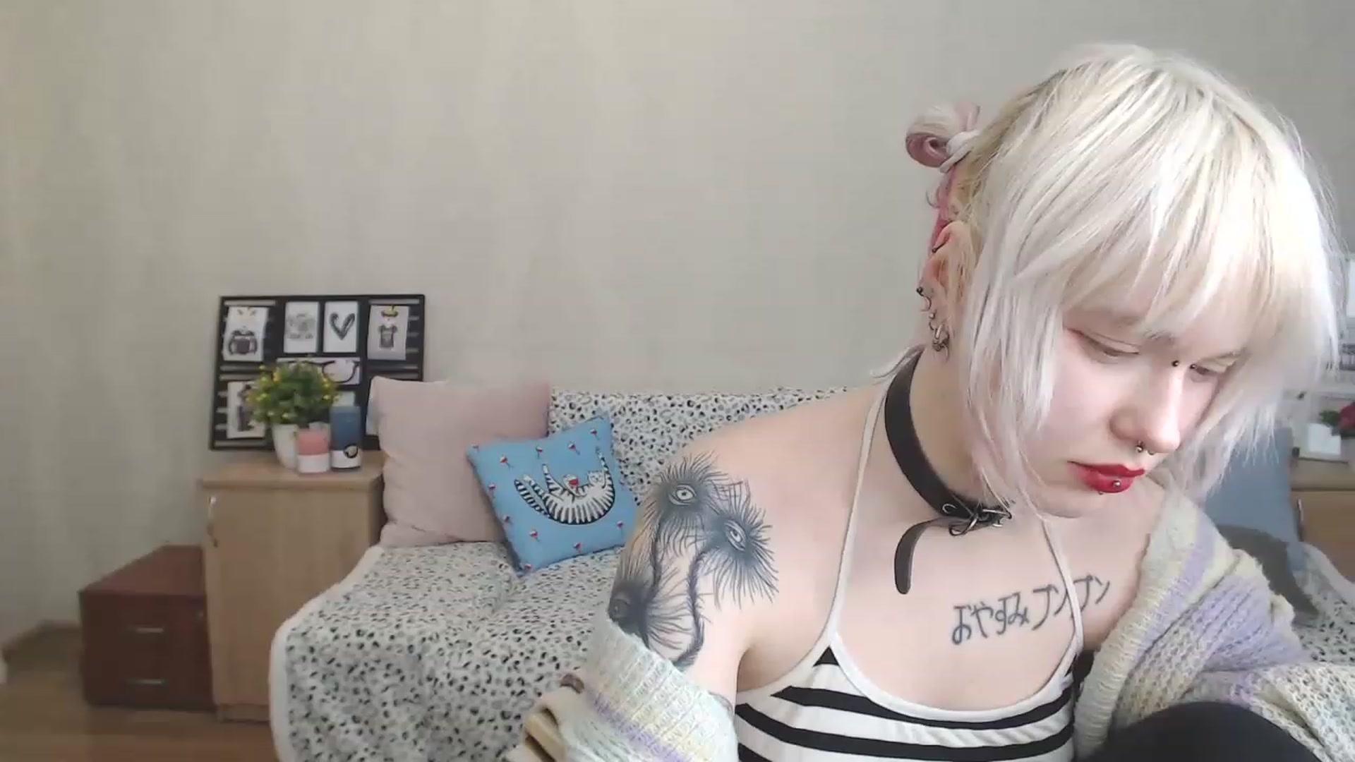 Gallery image thumbnail from Killinna's myfreecams stream on, 12/07/2022, 15:46 image 4 of 20