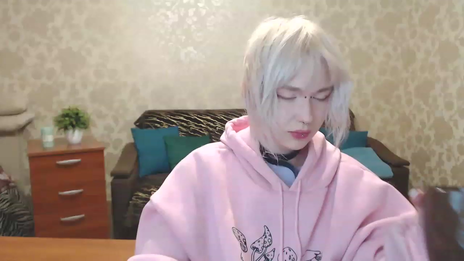 Gallery image thumbnail from Killinna's myfreecams stream on, 12/08/2022, 15:08 image 18 of 20