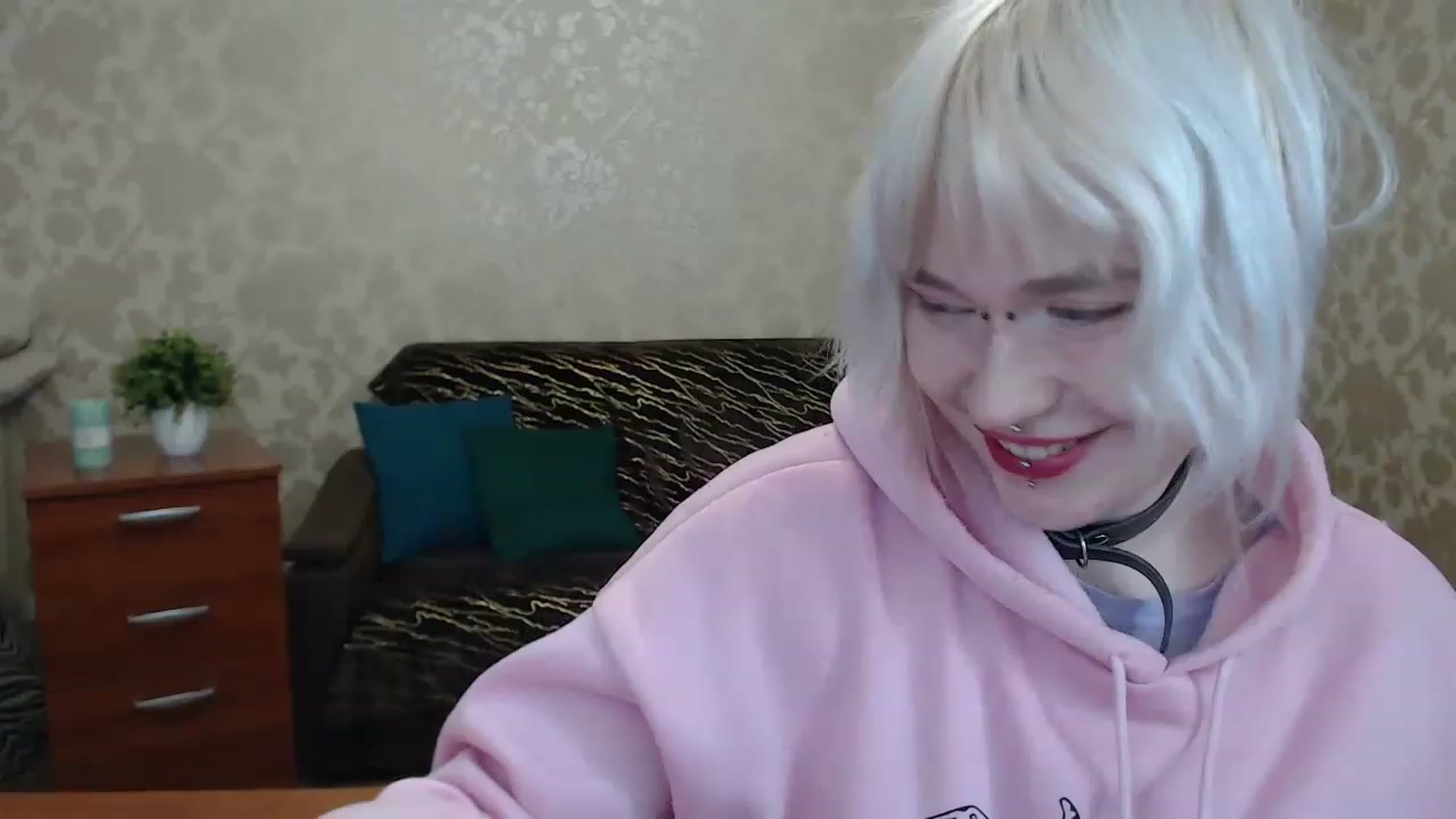 Gallery image thumbnail from Killinna's myfreecams stream on, 12/08/2022, 16:30 image 12 of 20