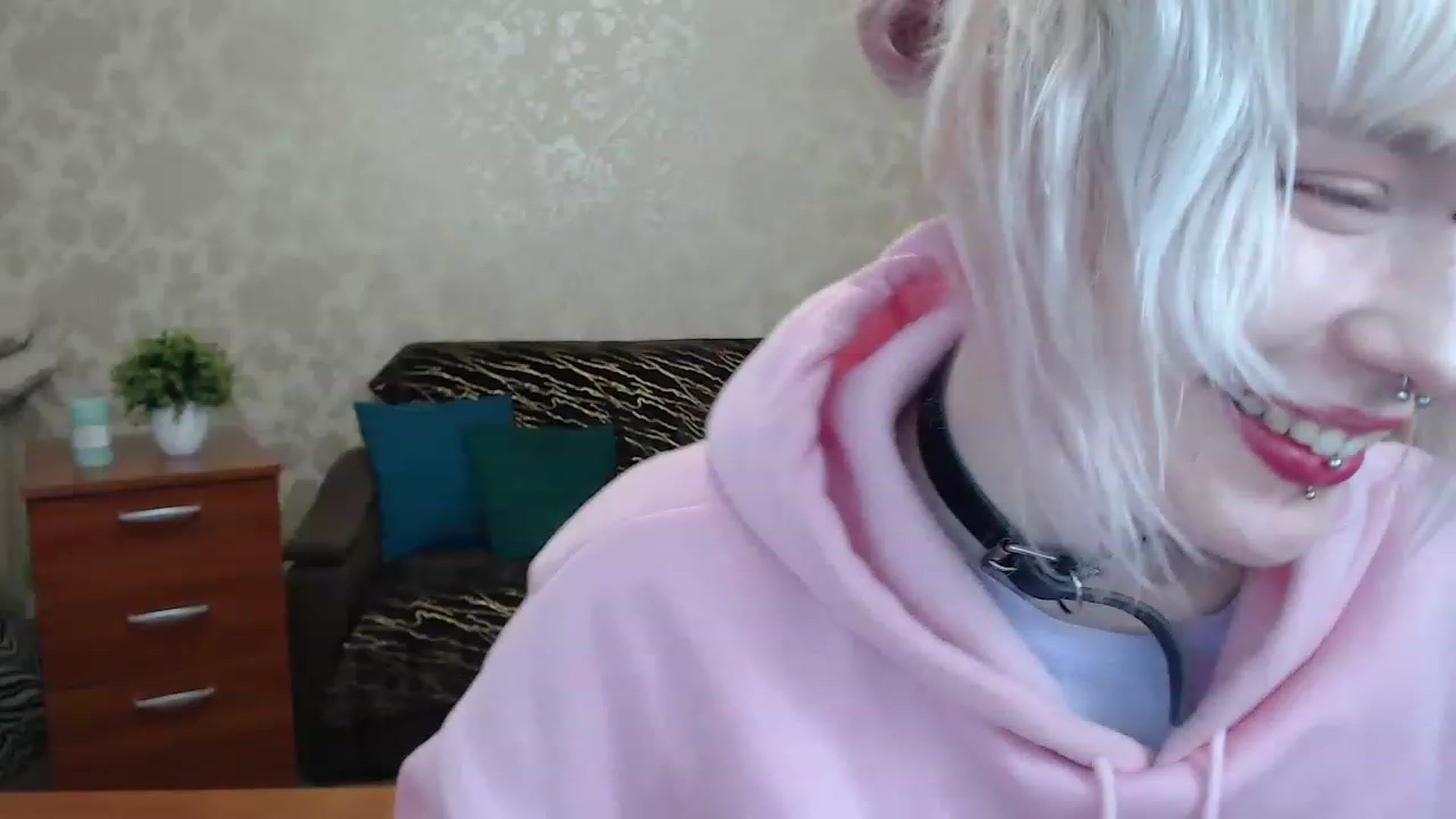 Gallery image thumbnail from Killinna's myfreecams stream on, 12/08/2022, 16:30 image 19 of 20