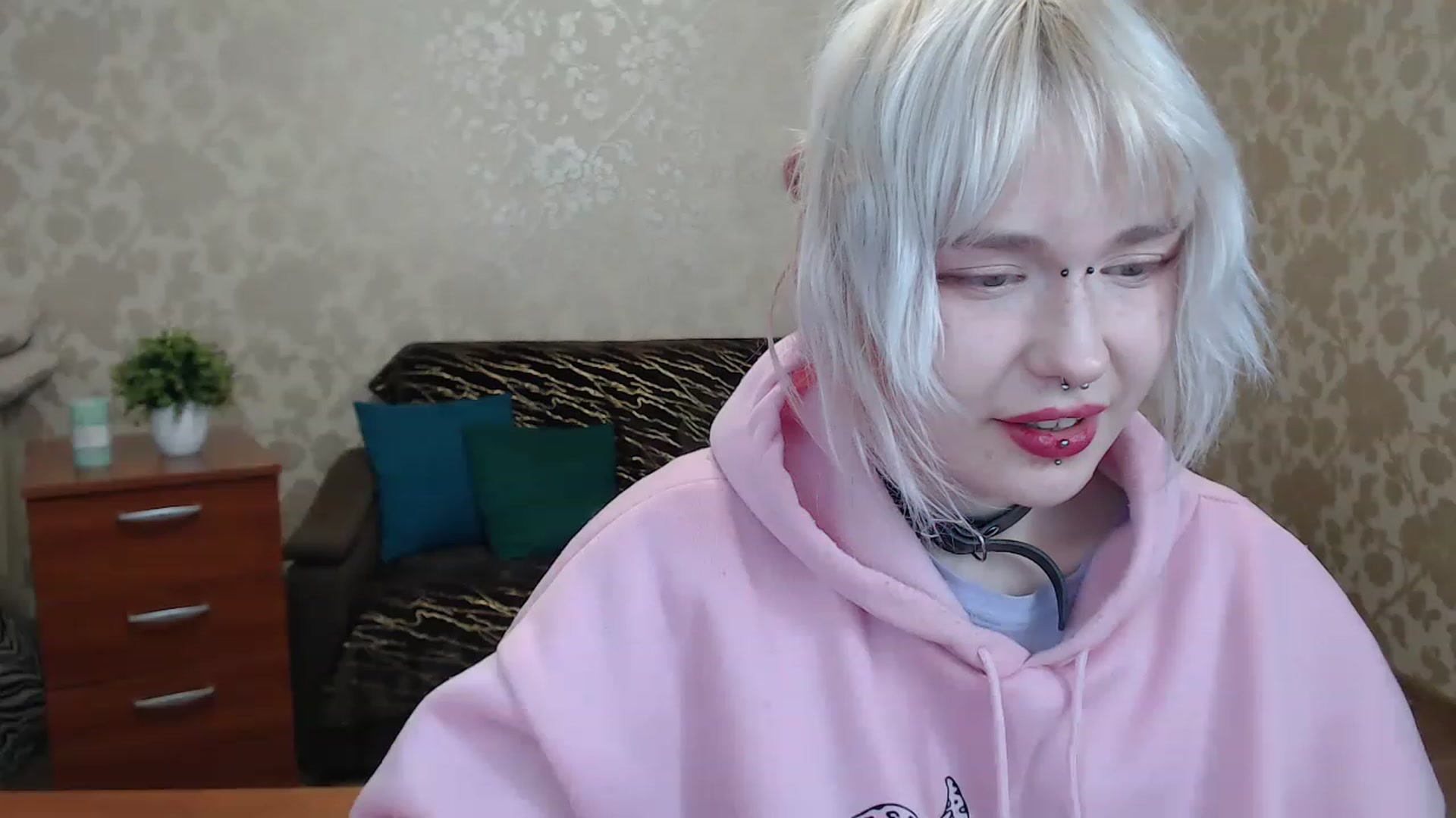 Gallery image thumbnail from Killinna's myfreecams stream on, 12/08/2022, 16:30 image 15 of 20