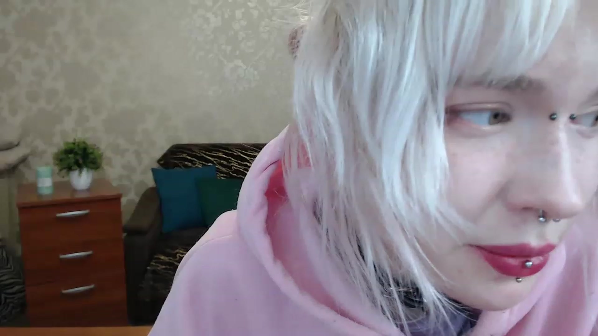 Gallery image thumbnail from Killinna's myfreecams stream on, 12/08/2022, 16:30 image 11 of 20