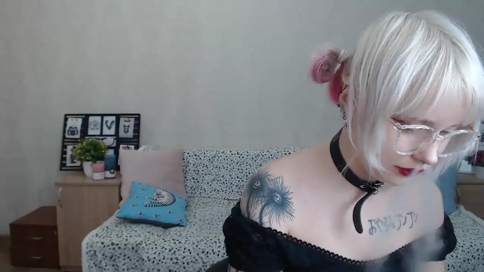 Gallery image thumbnail from Killinna's myfreecams stream on, 12/10/2022, 13:23 image 1 of 20