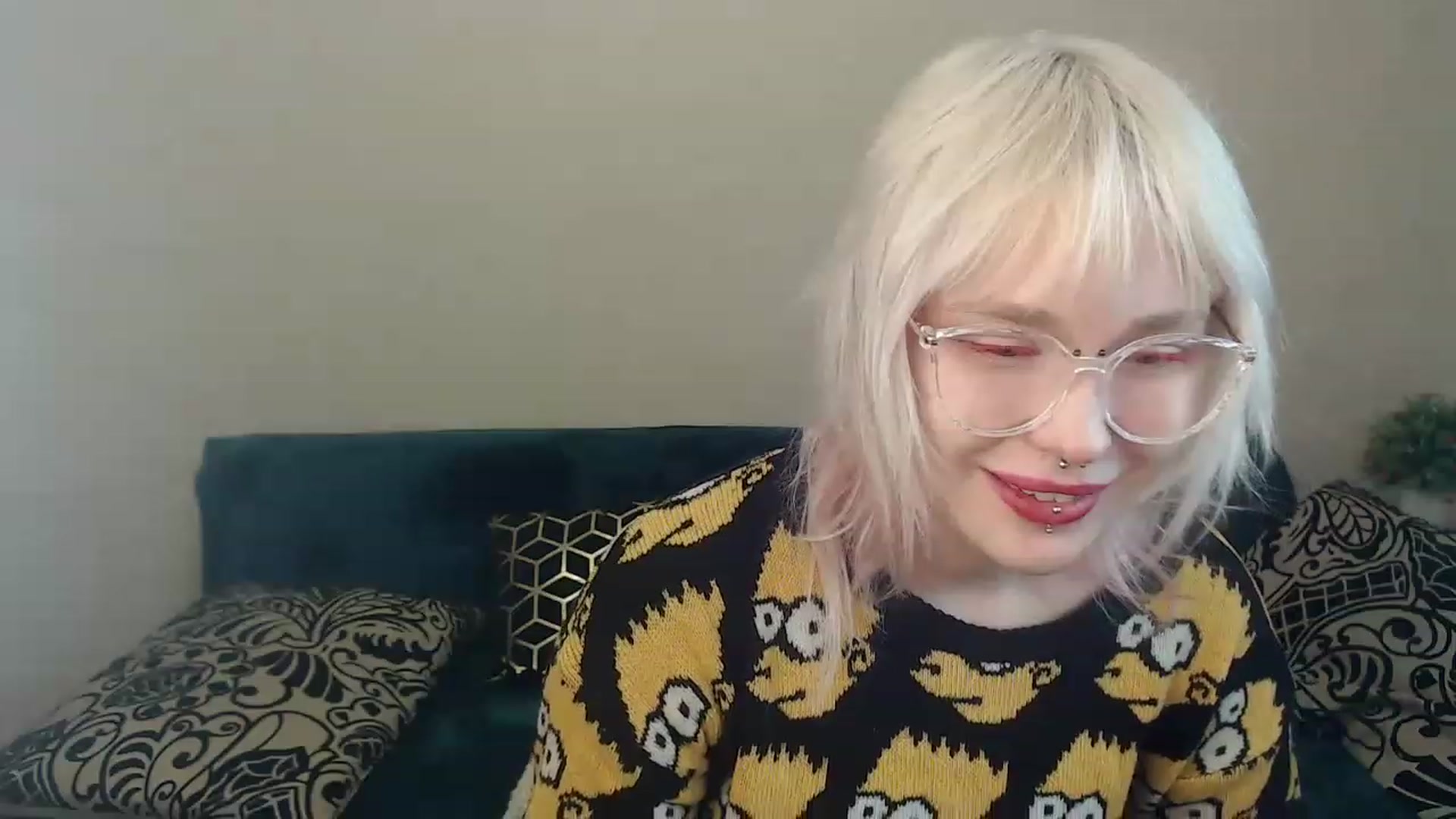 Gallery image thumbnail from Killinna's myfreecams stream on, 12/11/2022, 17:32 image 4 of 20