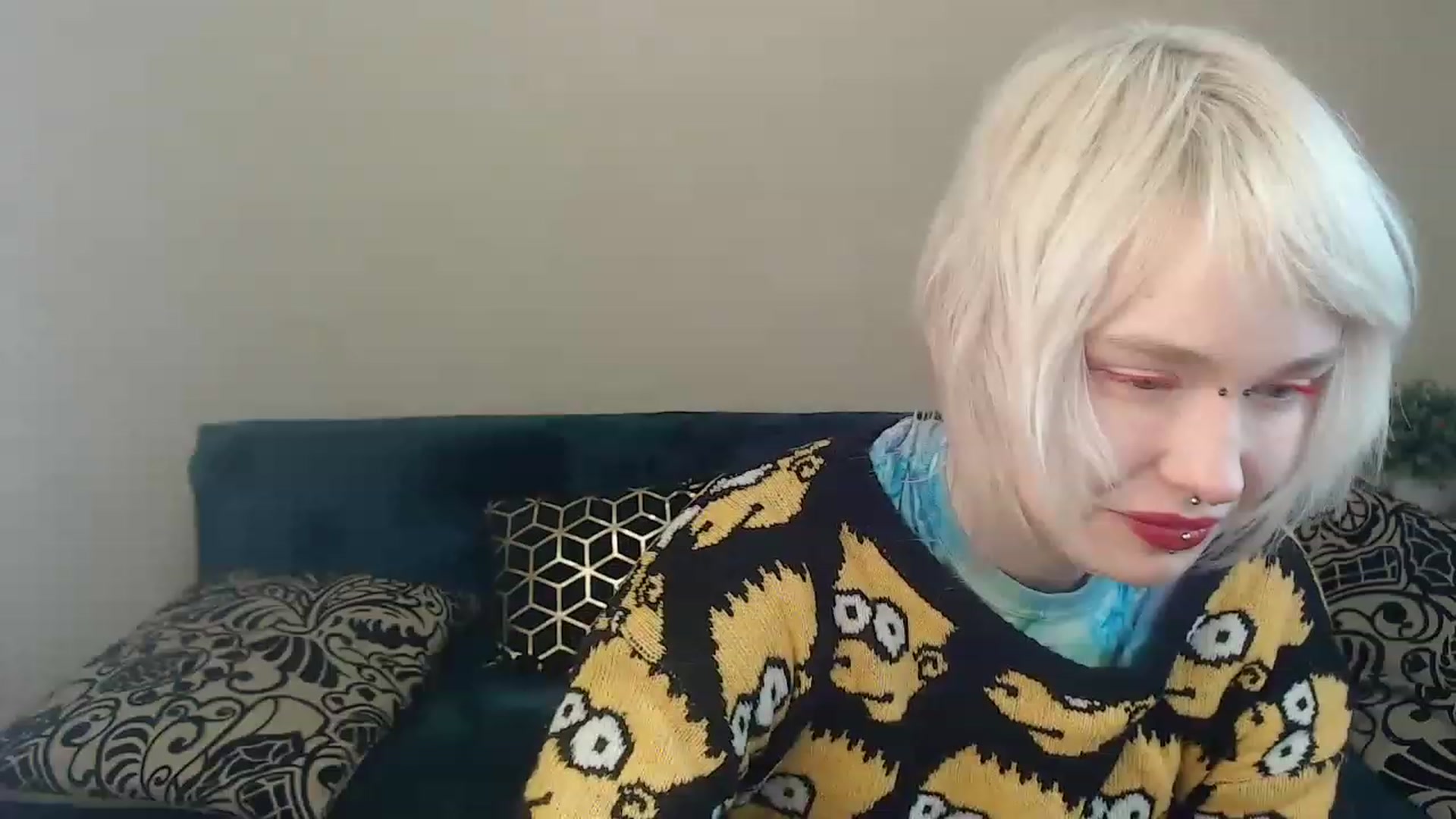 Gallery image thumbnail from Killinna's myfreecams stream on, 12/11/2022, 18:16 image 16 of 20