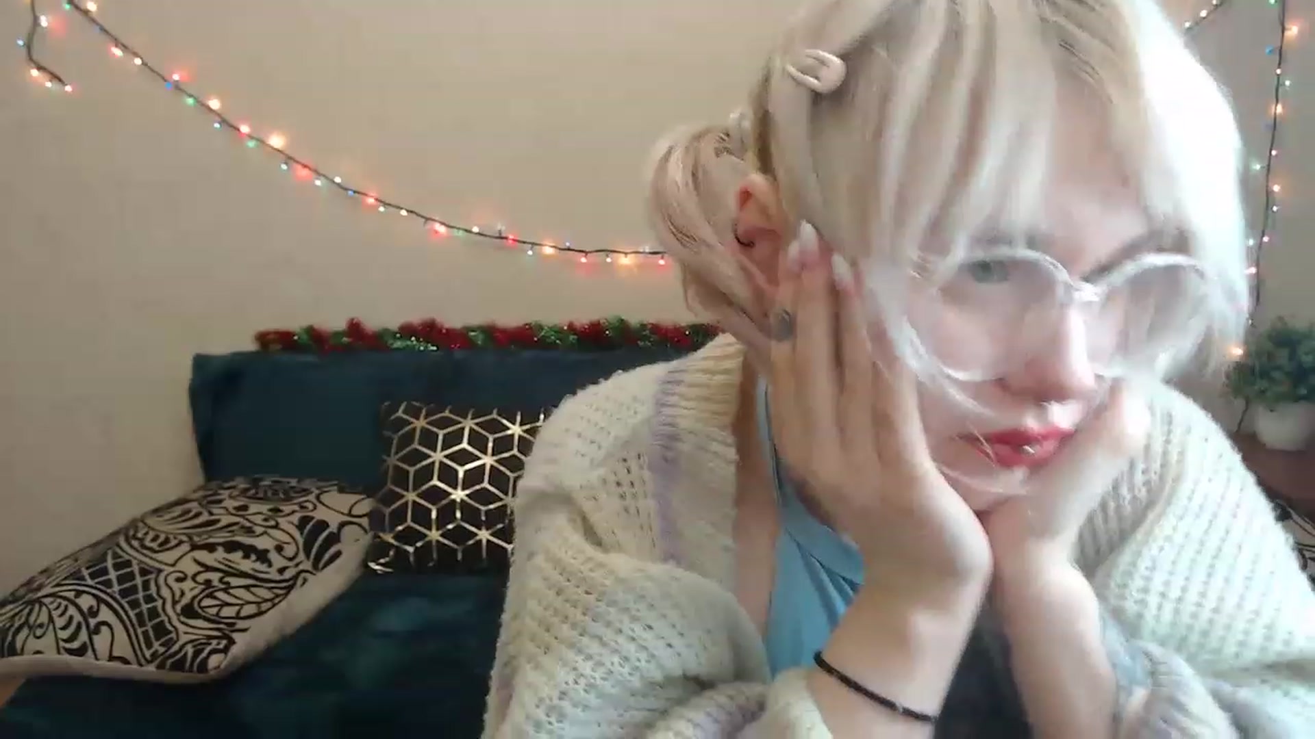 Gallery image thumbnail from Killinna's myfreecams stream on, 12/18/2022, 17:58 image 20 of 20