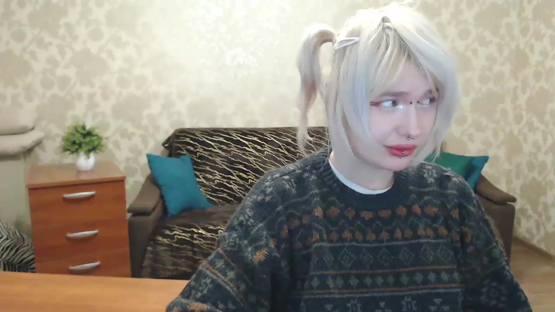 Gallery image thumbnail from Killinna's myfreecams stream on, 12/21/2022, 13:53 image 10 of 20