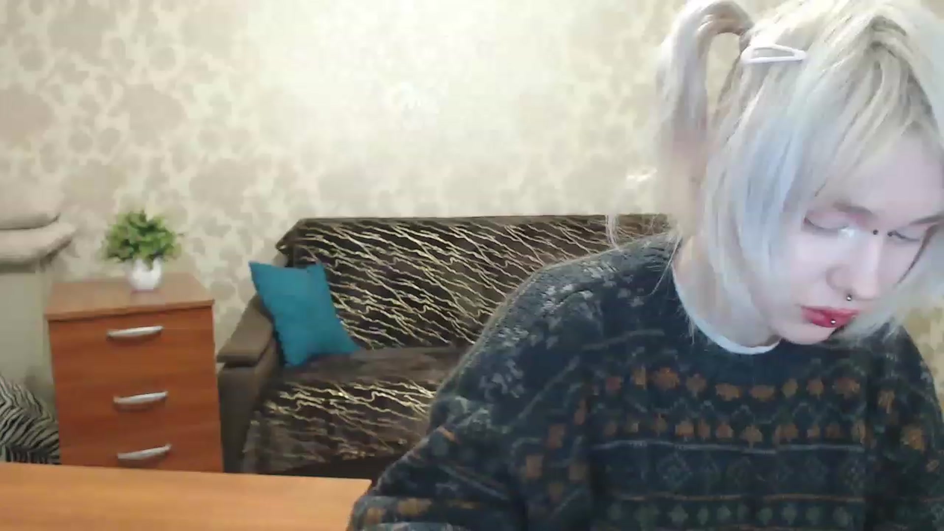 Gallery image thumbnail from Killinna's myfreecams stream on, 12/21/2022, 13:53 image 4 of 20