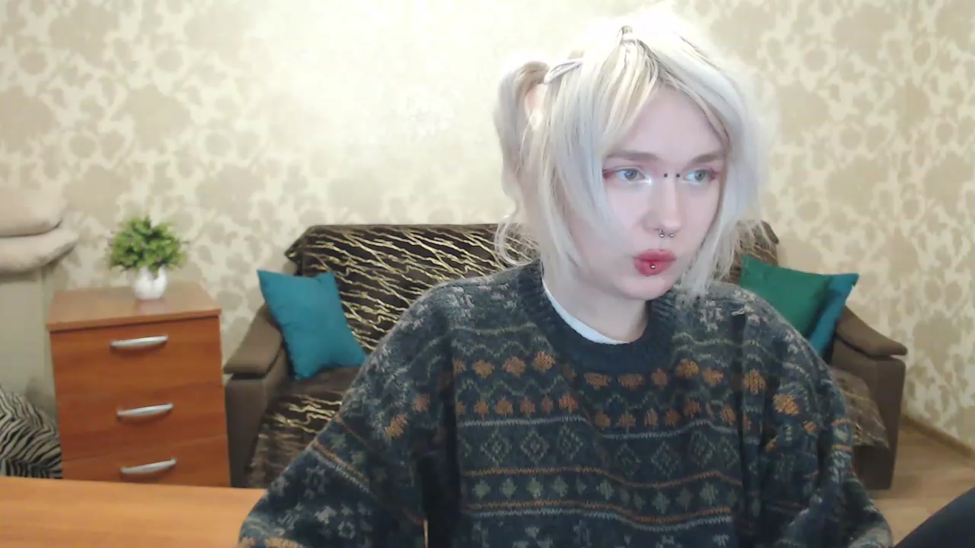 Gallery image thumbnail from Killinna's myfreecams stream on, 12/21/2022, 13:53 image 14 of 20