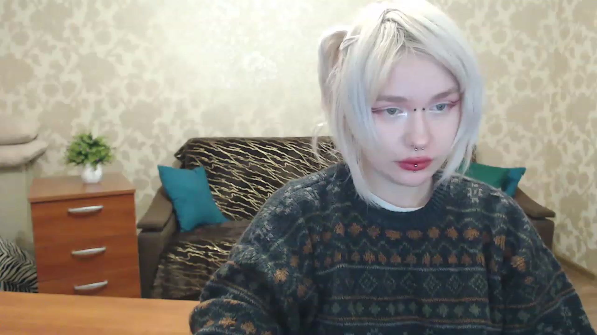 Gallery image thumbnail from Killinna's myfreecams stream on, 12/21/2022, 13:53 image 7 of 20