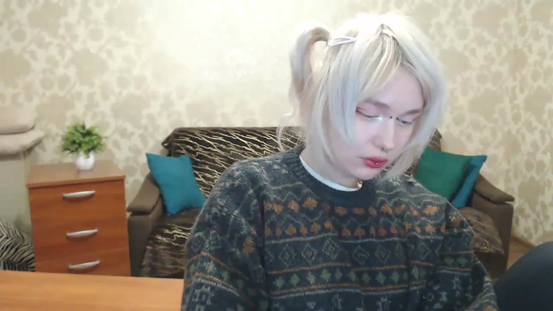 Gallery image thumbnail from Killinna's myfreecams stream on, 12/21/2022, 13:53 image 17 of 20