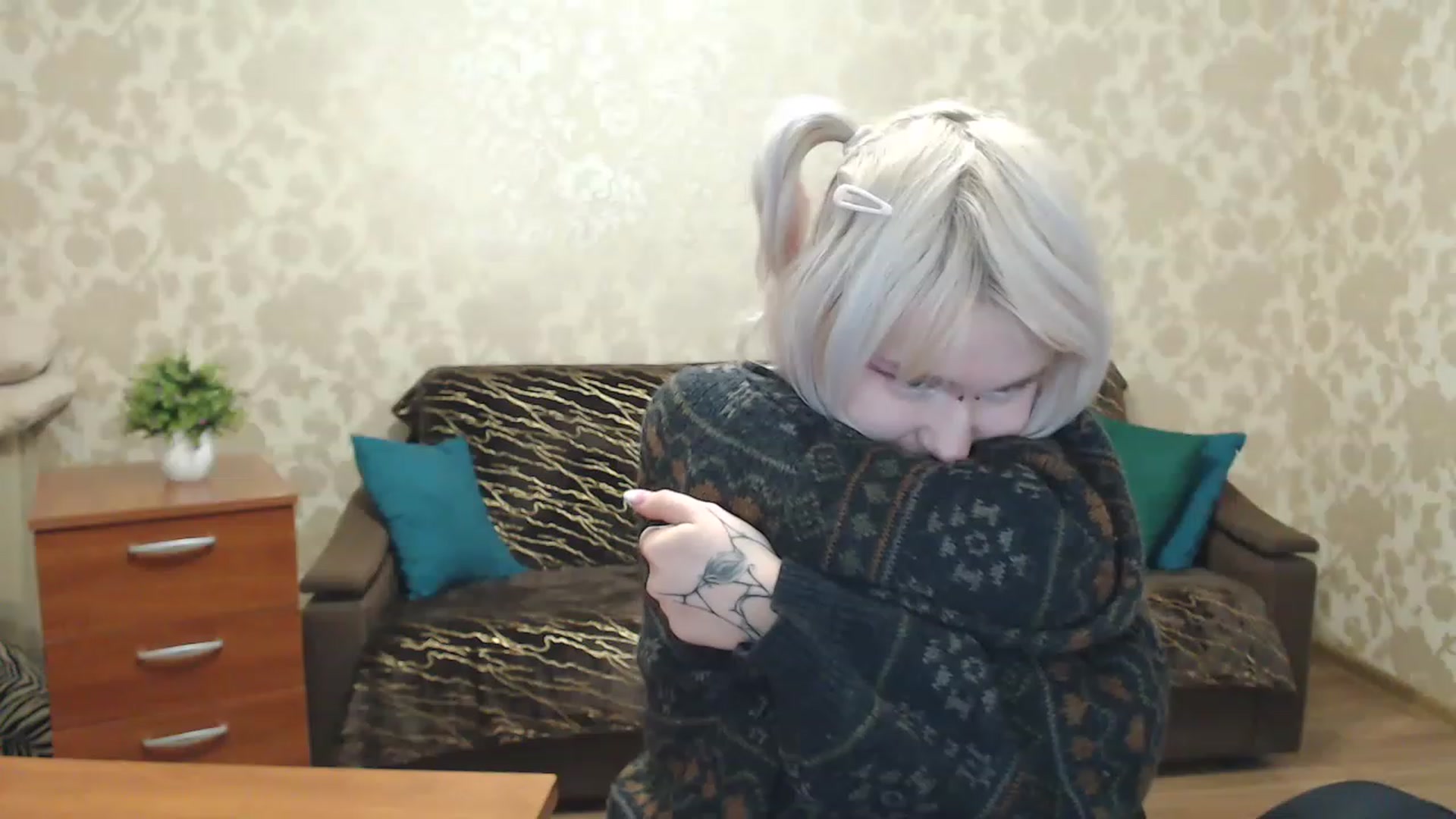 Gallery image thumbnail from Killinna's myfreecams stream on, 12/21/2022, 14:40 image 1 of 20