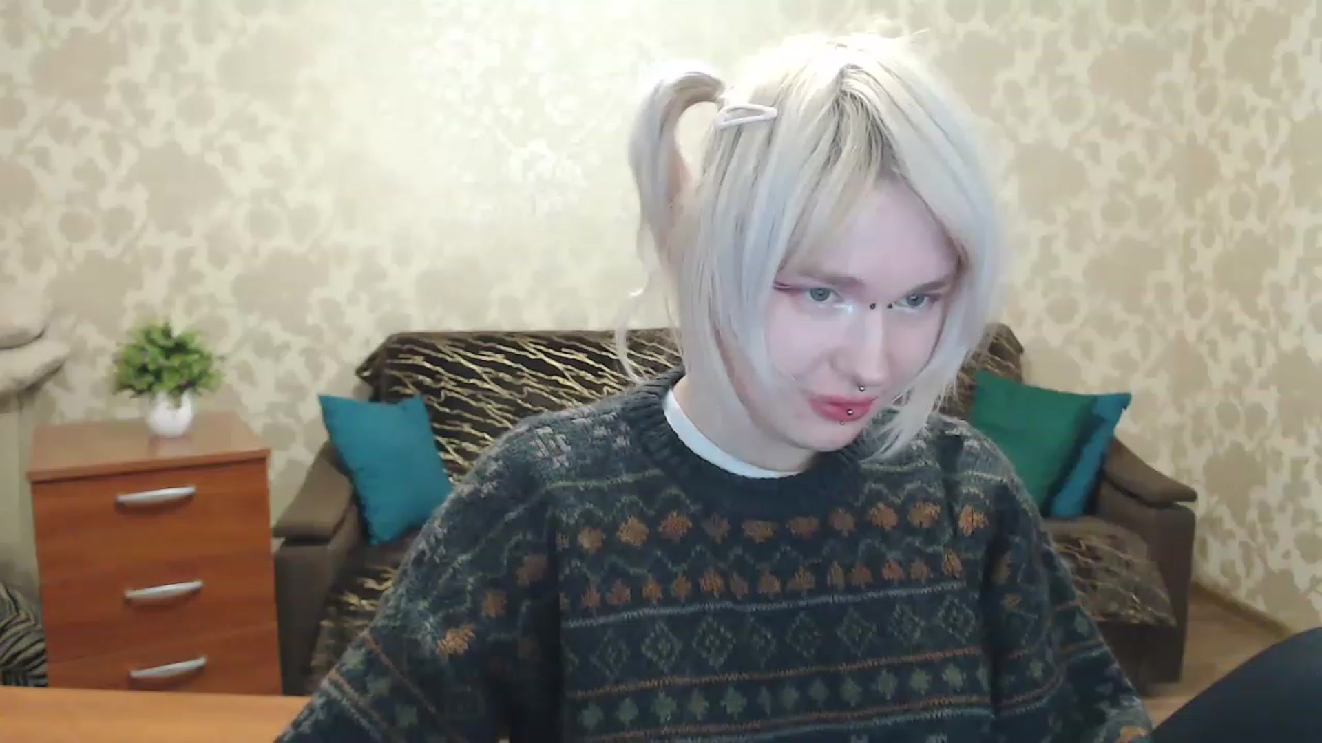Gallery image thumbnail from Killinna's myfreecams stream on, 12/21/2022, 14:40 image 5 of 20