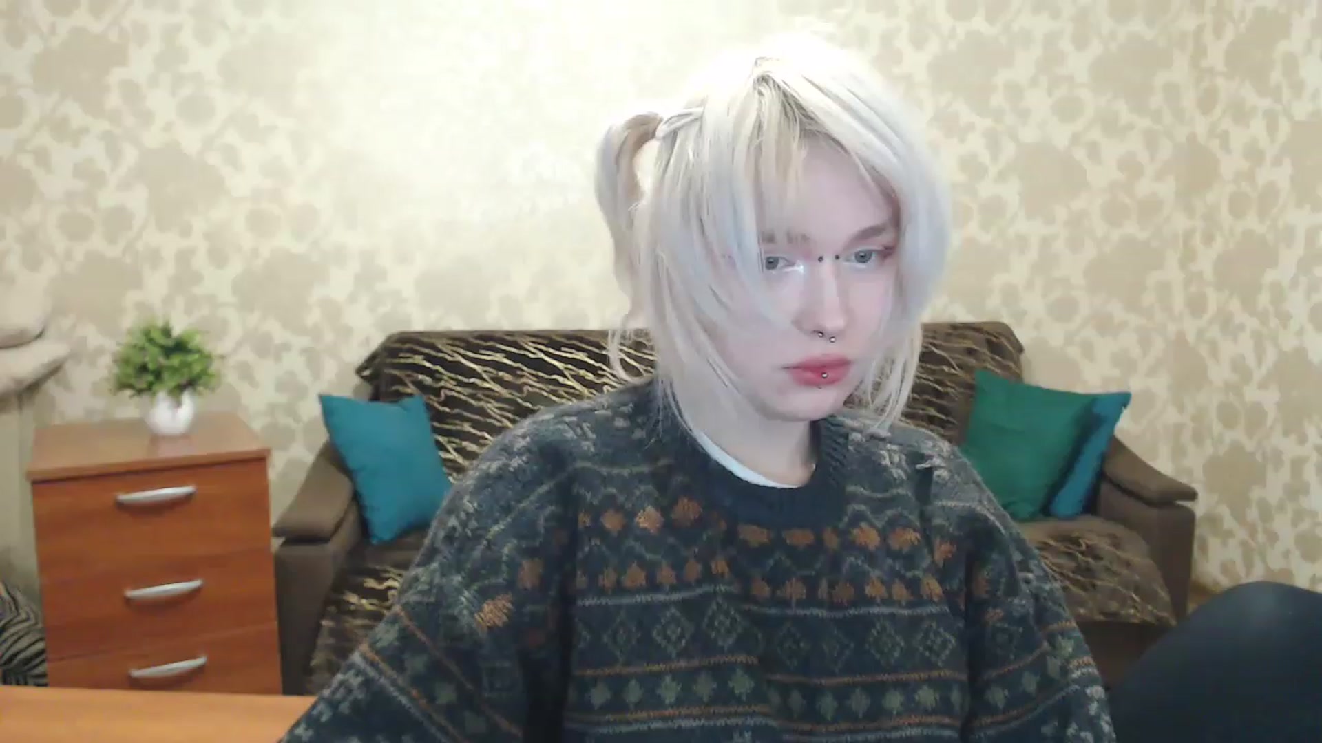 Gallery image thumbnail from Killinna's myfreecams stream on, 12/21/2022, 14:40 image 2 of 20