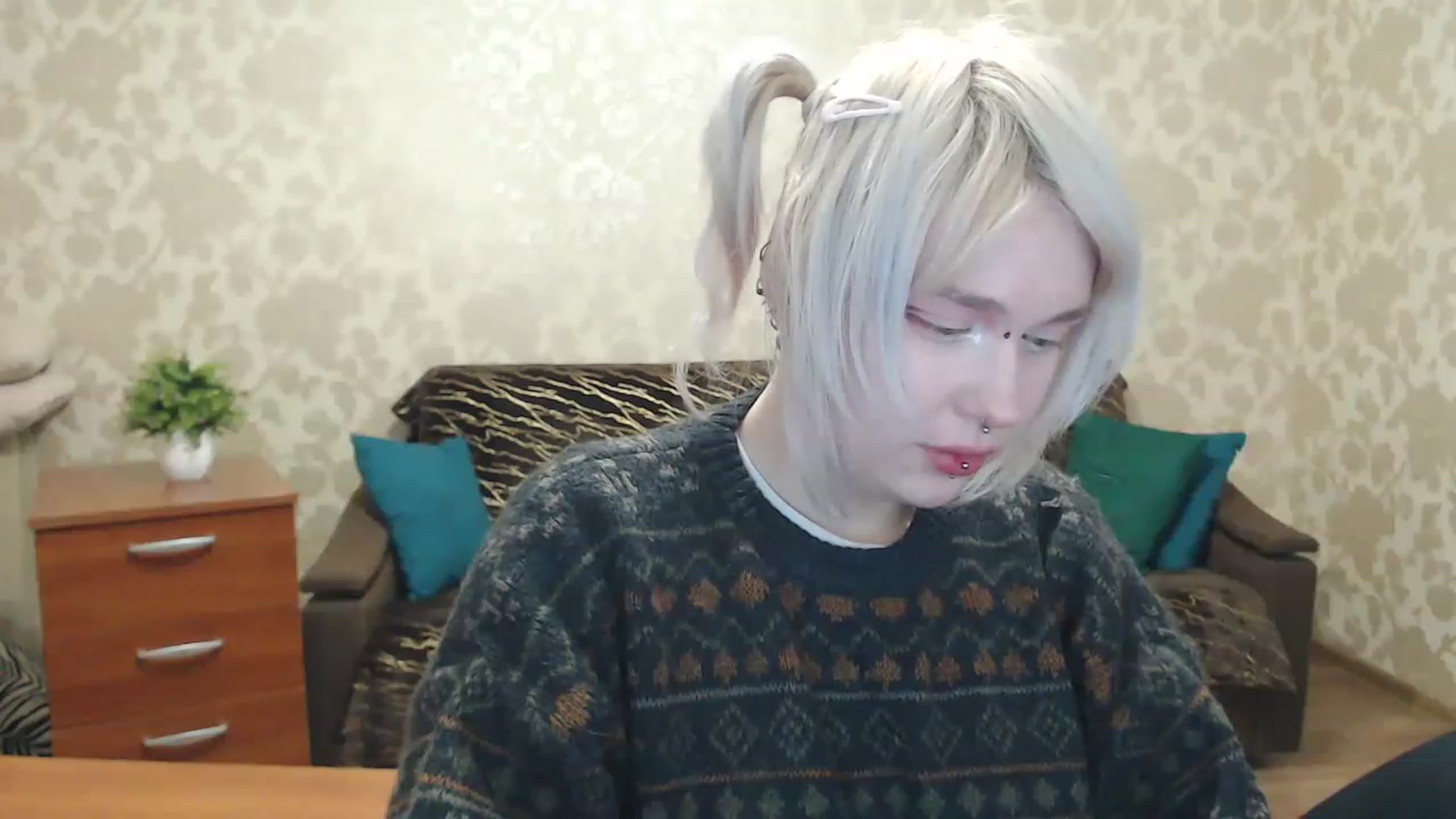 Gallery image thumbnail from Killinna's myfreecams stream on, 12/21/2022, 14:40 image 14 of 20