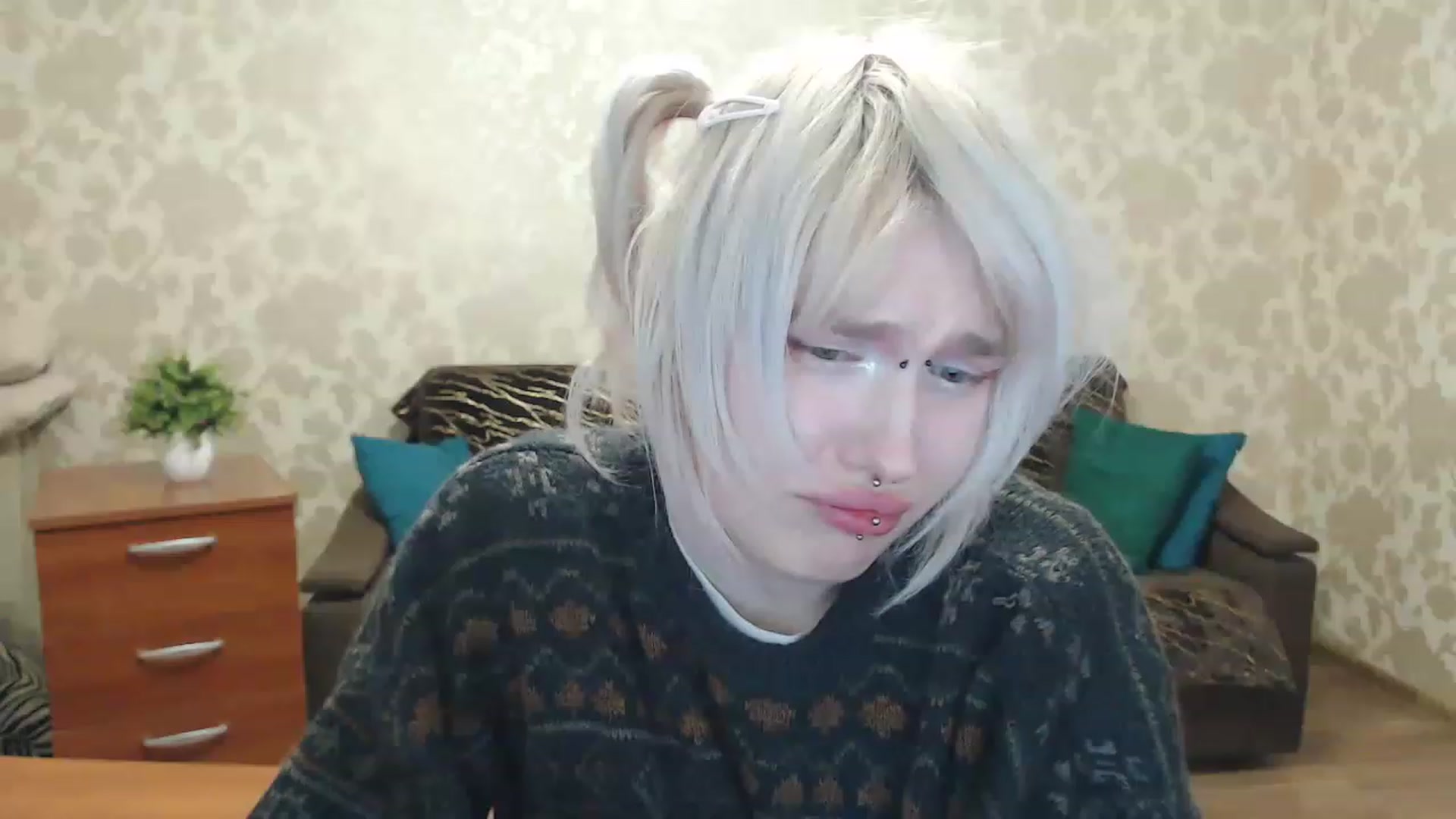 Gallery image thumbnail from Killinna's myfreecams stream on, 12/21/2022, 14:40 image 19 of 20
