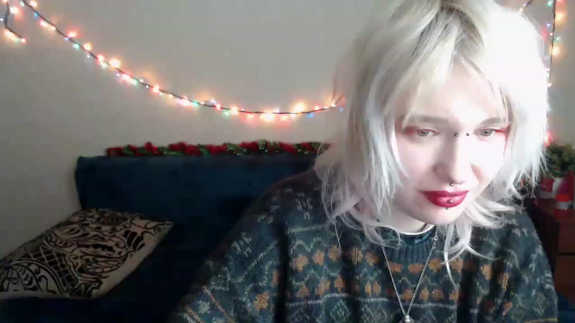Gallery image thumbnail from Killinna's myfreecams stream on, 12/22/2022, 15:53 image 15 of 20
