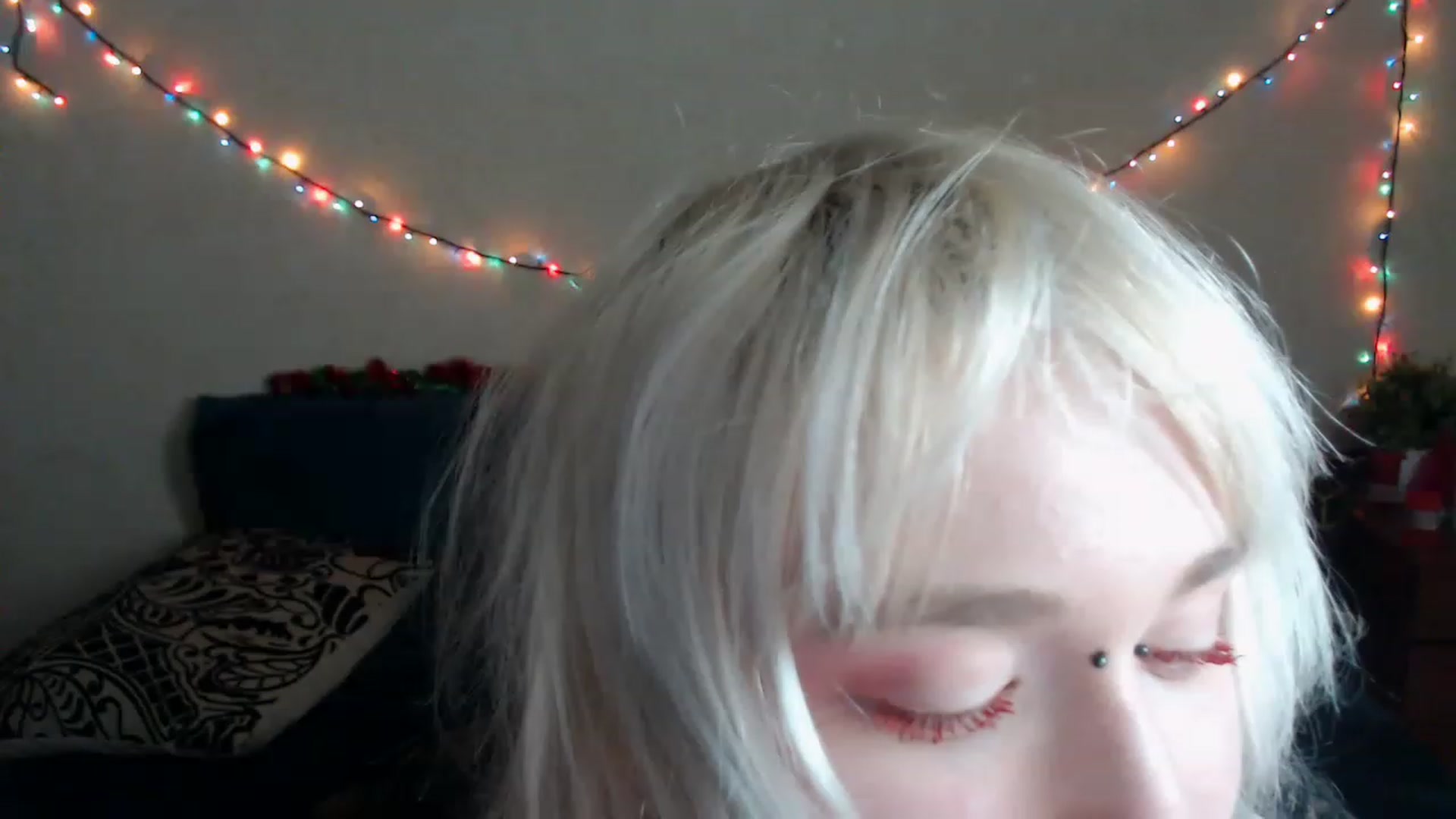 Gallery image thumbnail from Killinna's myfreecams stream on, 12/22/2022, 15:53 image 12 of 20