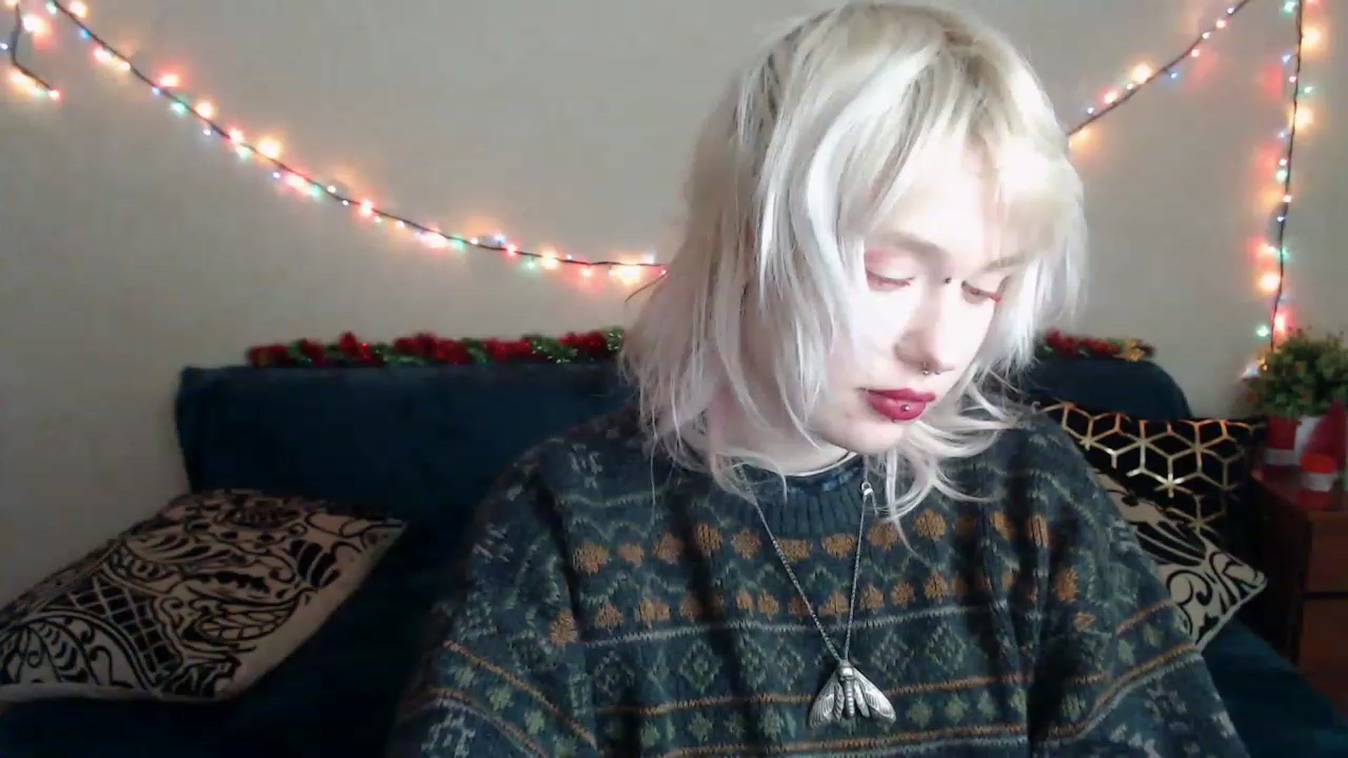Gallery image thumbnail from Killinna's myfreecams stream on, 12/22/2022, 15:53 image 16 of 20