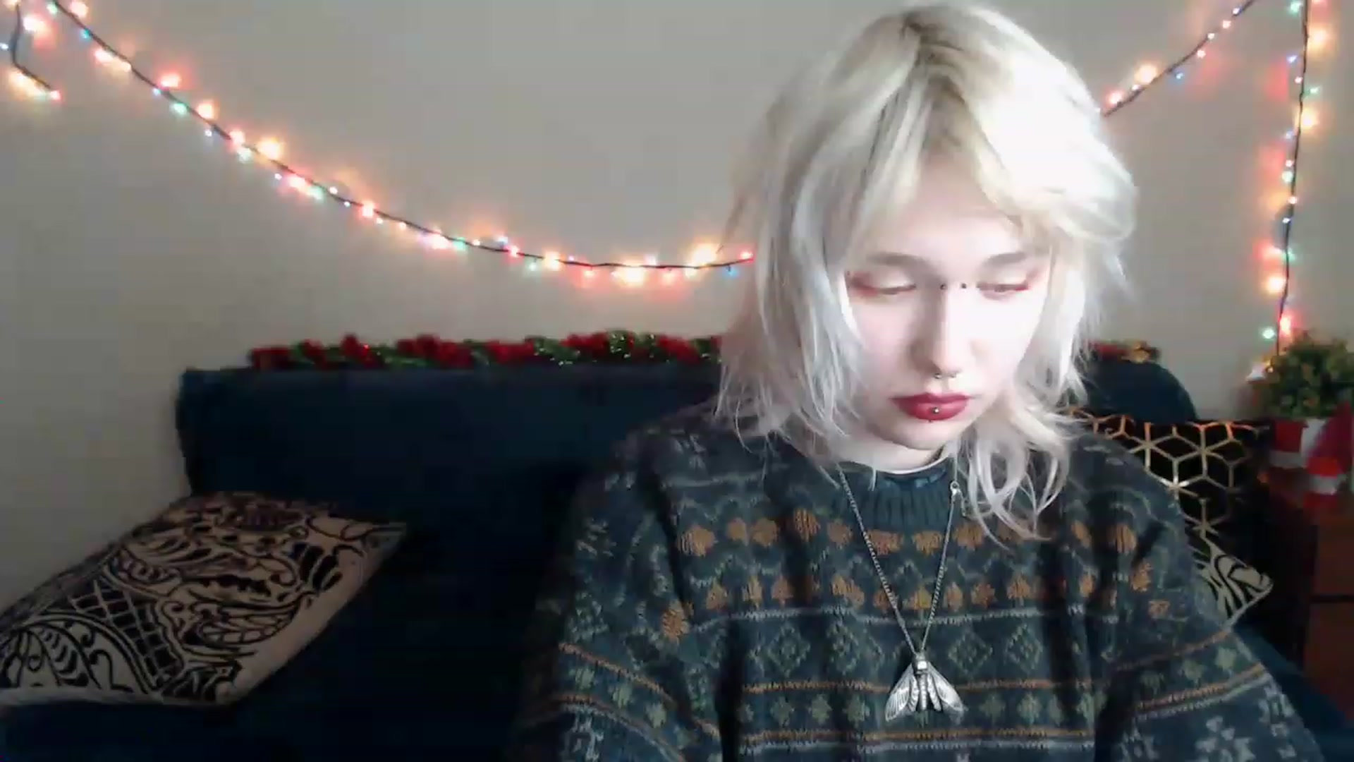 Gallery image thumbnail from Killinna's myfreecams stream on, 12/22/2022, 15:53 image 18 of 20