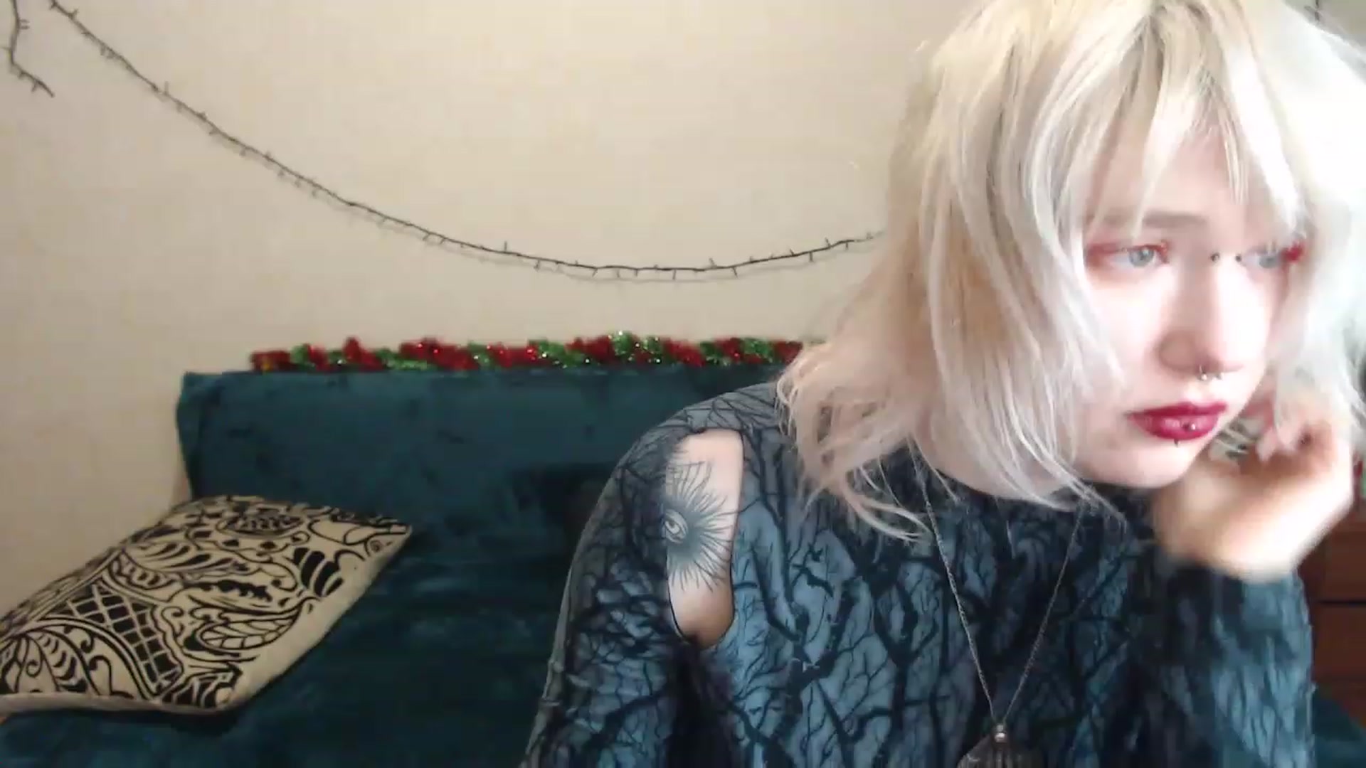 Gallery image thumbnail from Killinna's myfreecams stream on, 12/22/2022, 15:53 image 4 of 20