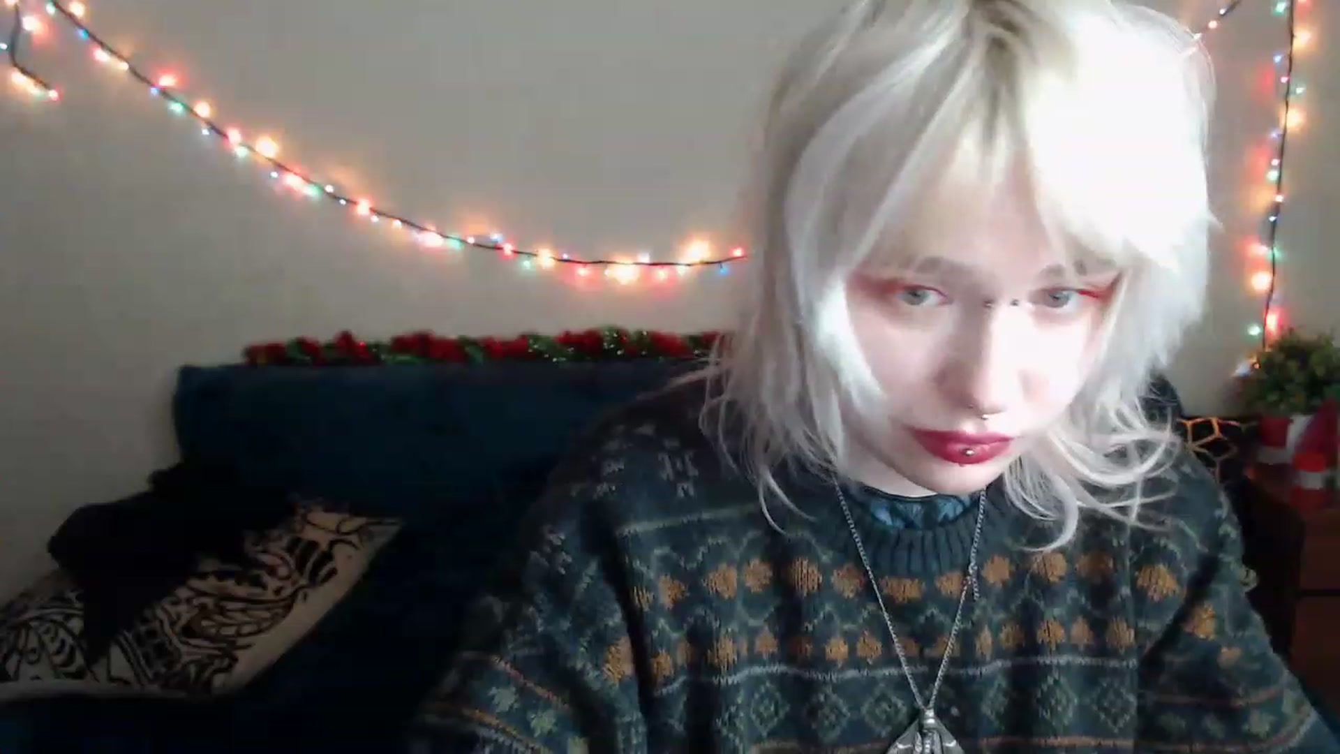 Gallery image thumbnail from Killinna's myfreecams stream on, 12/22/2022, 16:36 image 12 of 20