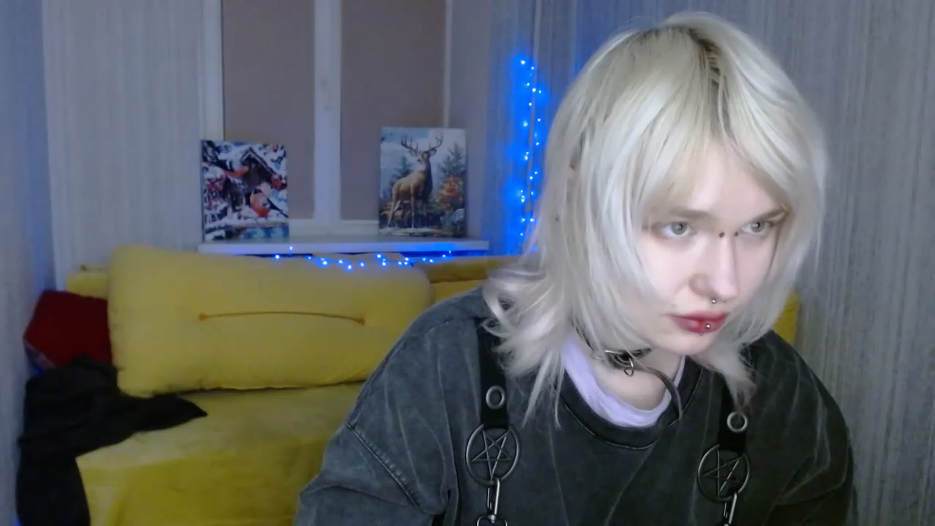 Gallery image thumbnail from Killinna's myfreecams stream on, 12/23/2022, 14:55 image 5 of 20