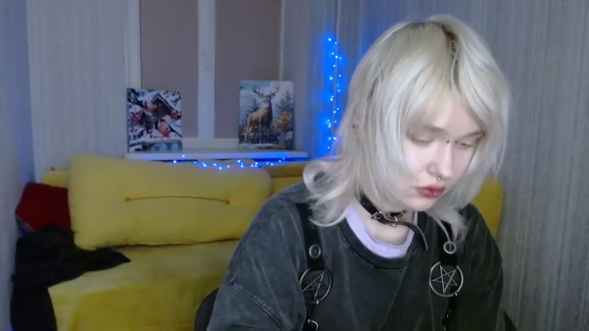 Gallery image thumbnail from Killinna's myfreecams stream on, 12/23/2022, 14:55 image 4 of 20