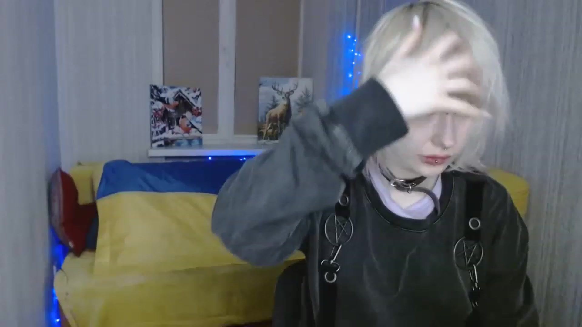 Gallery image thumbnail from Killinna's myfreecams stream on, 12/23/2022, 16:38 image 17 of 20