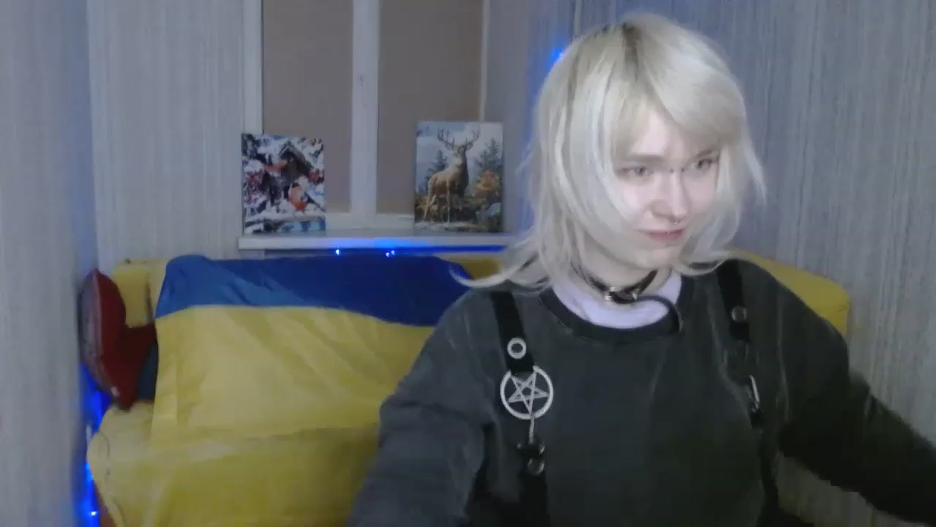 Gallery image thumbnail from Killinna's myfreecams stream on, 12/23/2022, 16:38 image 16 of 20