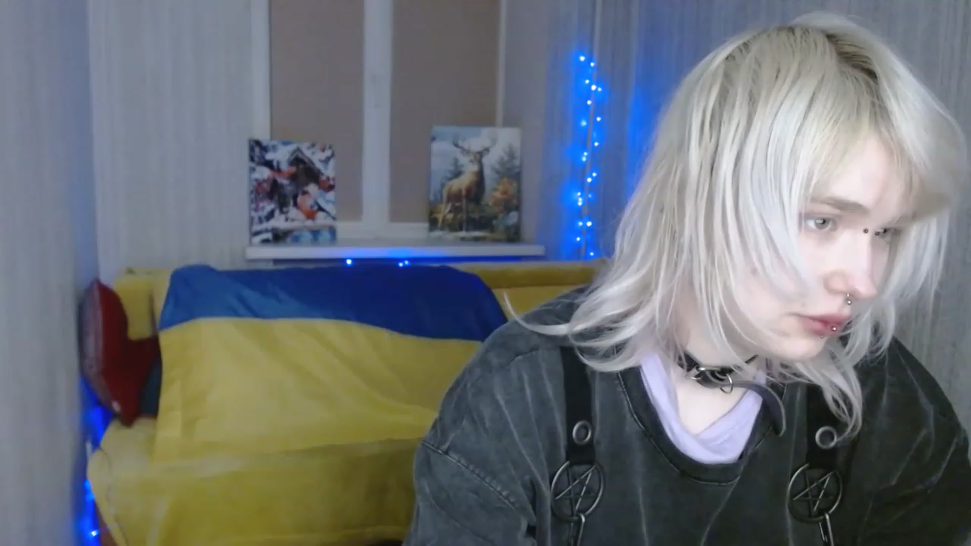 Gallery image thumbnail from Killinna's myfreecams stream on, 12/23/2022, 16:38 image 10 of 20