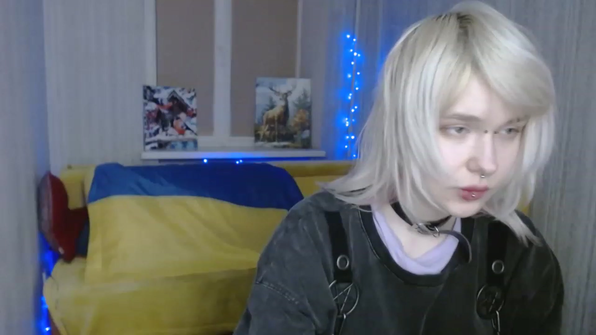 Gallery image thumbnail from Killinna's myfreecams stream on, 12/23/2022, 16:38 image 4 of 20