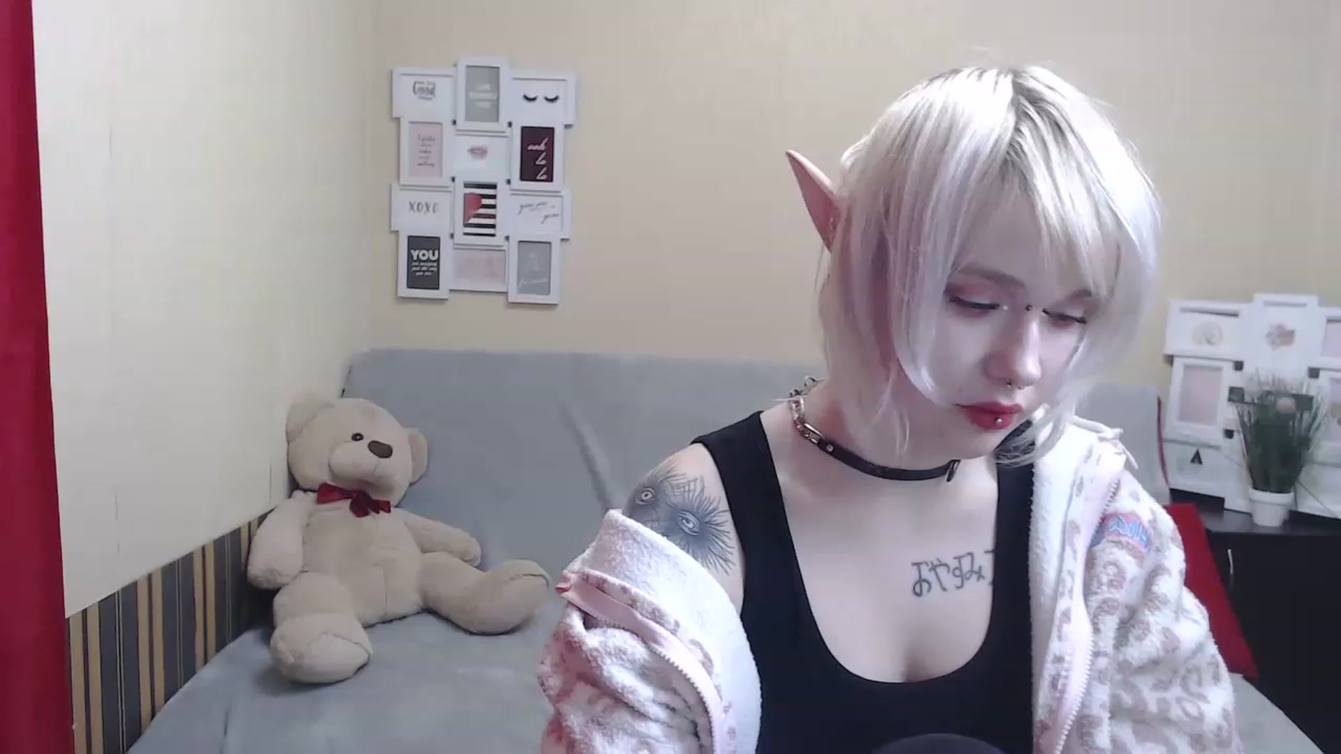 Gallery image thumbnail from Killinna's myfreecams stream on, 12/25/2022, 15:48 image 15 of 20