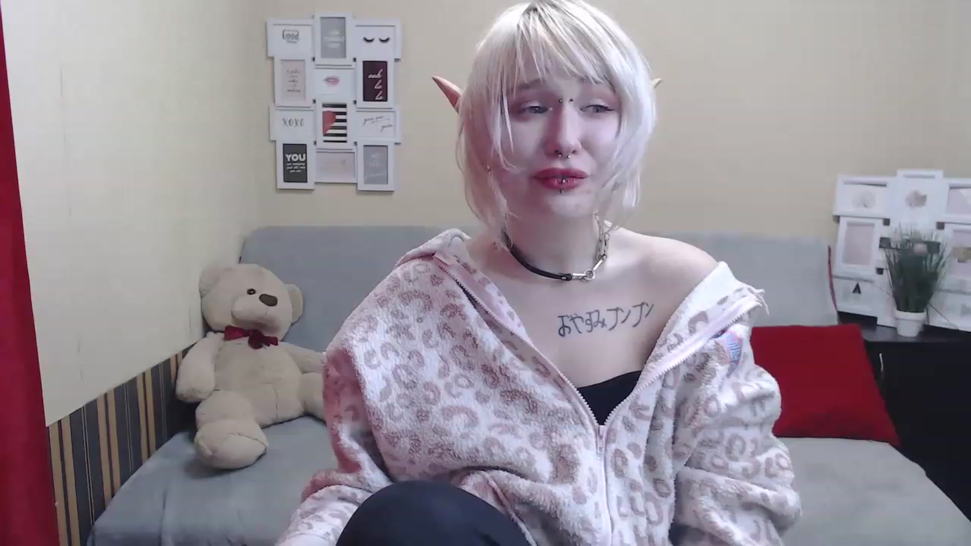 Gallery image thumbnail from Killinna's myfreecams stream on, 12/25/2022, 18:39 image 18 of 20