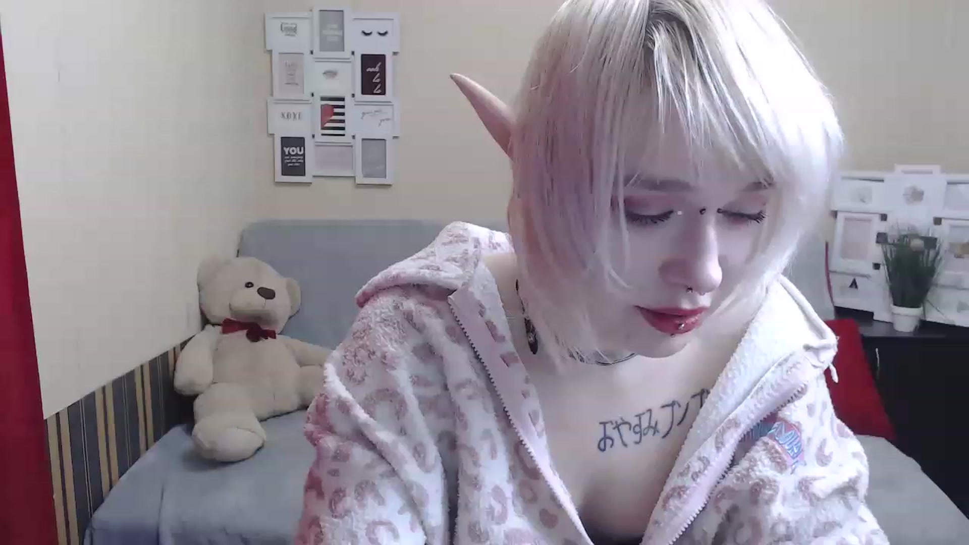 Gallery image thumbnail from Killinna's myfreecams stream on, 12/25/2022, 18:39 image 16 of 20